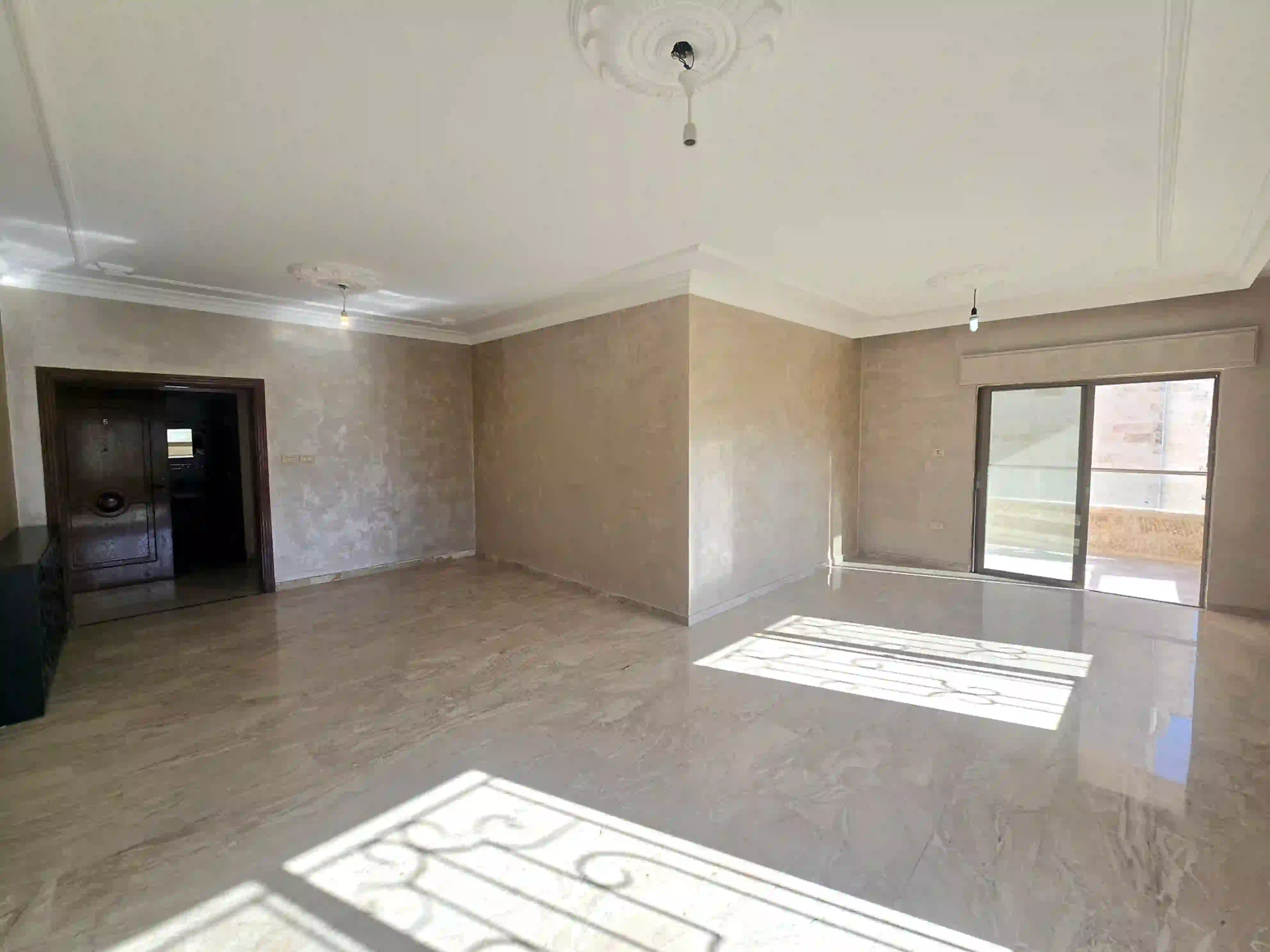 For rent 7th Circle Apartment - Image 3