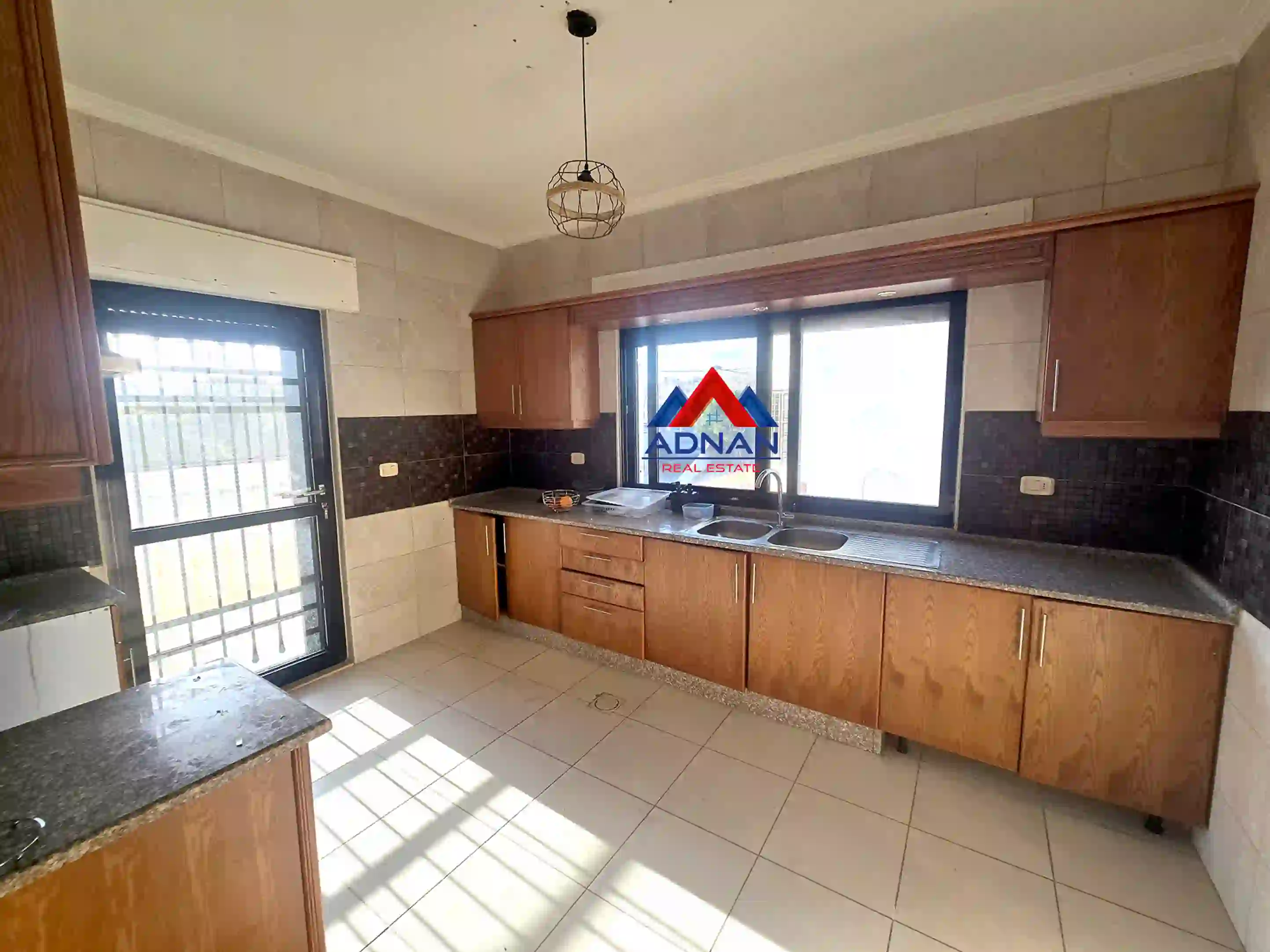 For rent Al Rabieh Apartment - Image 2