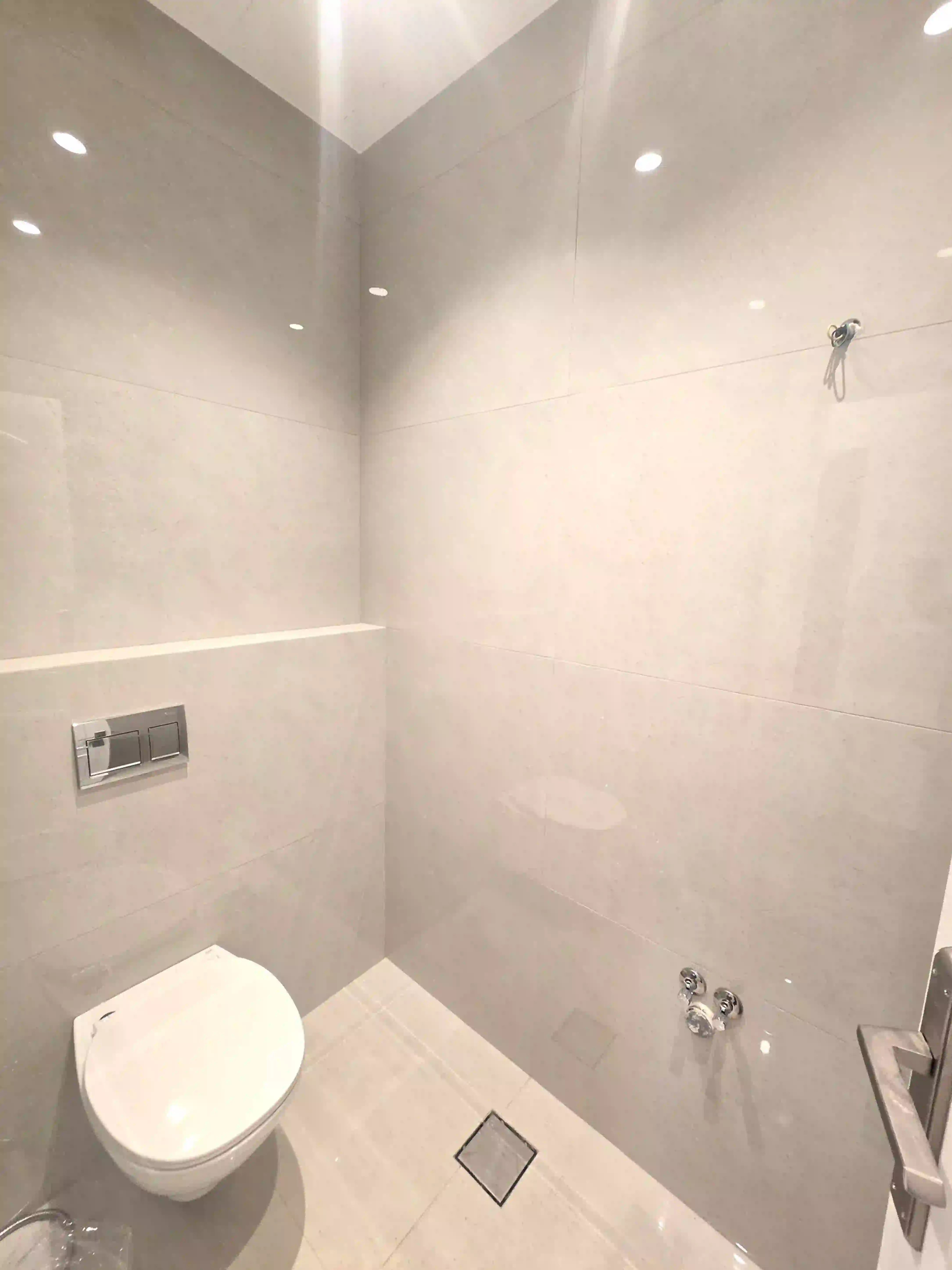 For rent 7th Circle Apartment - Image 12