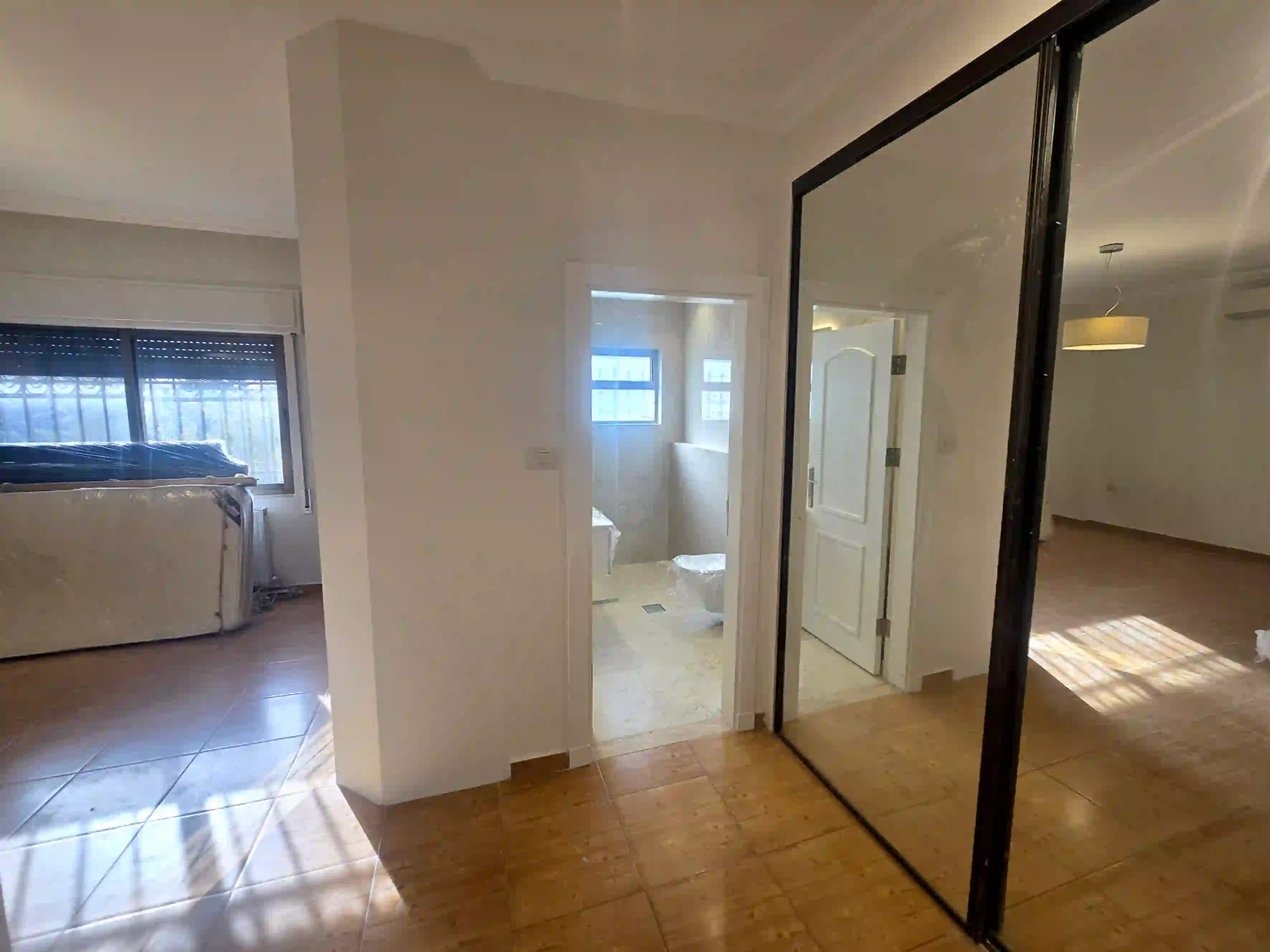 For rent 7th Circle Apartment - Image 6