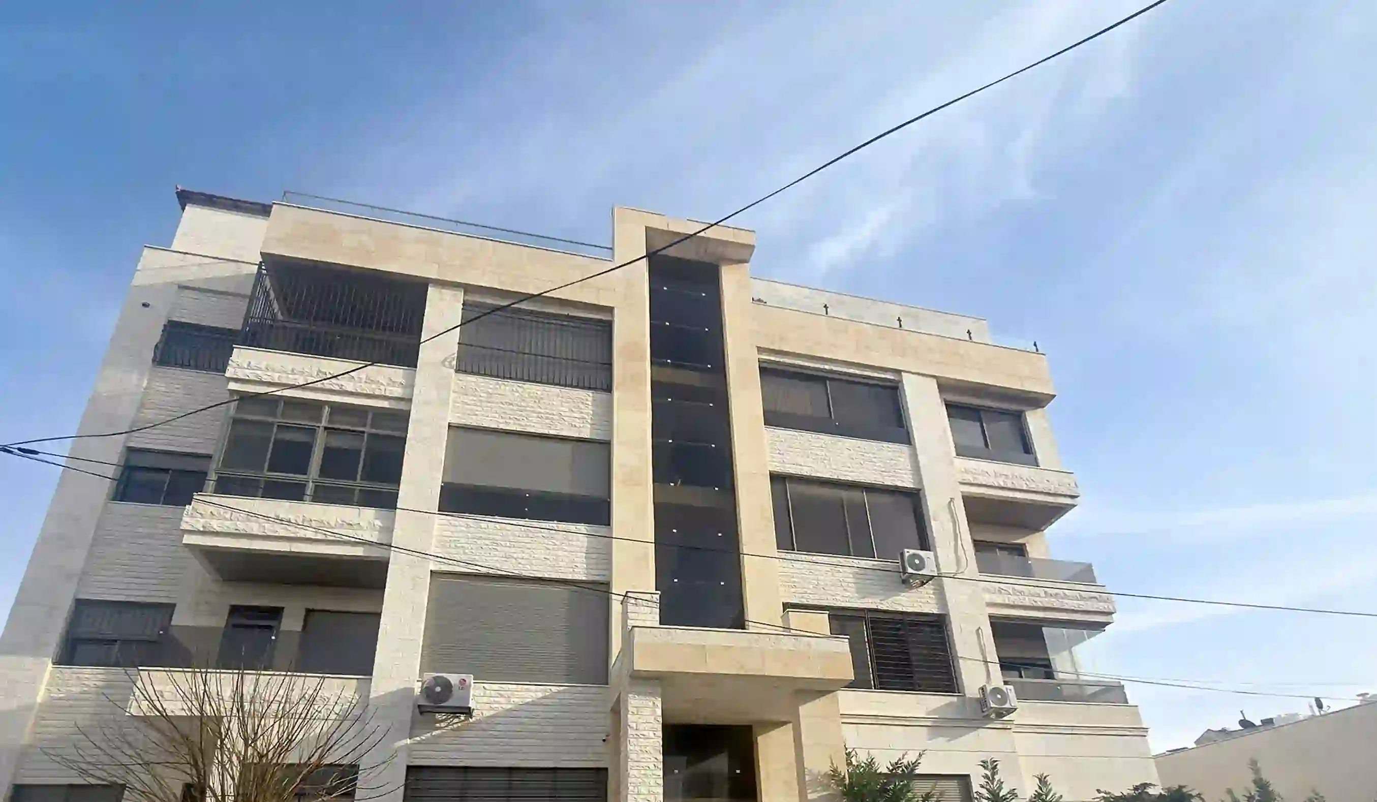 For rent Um Uthaina Apartment - Image 1