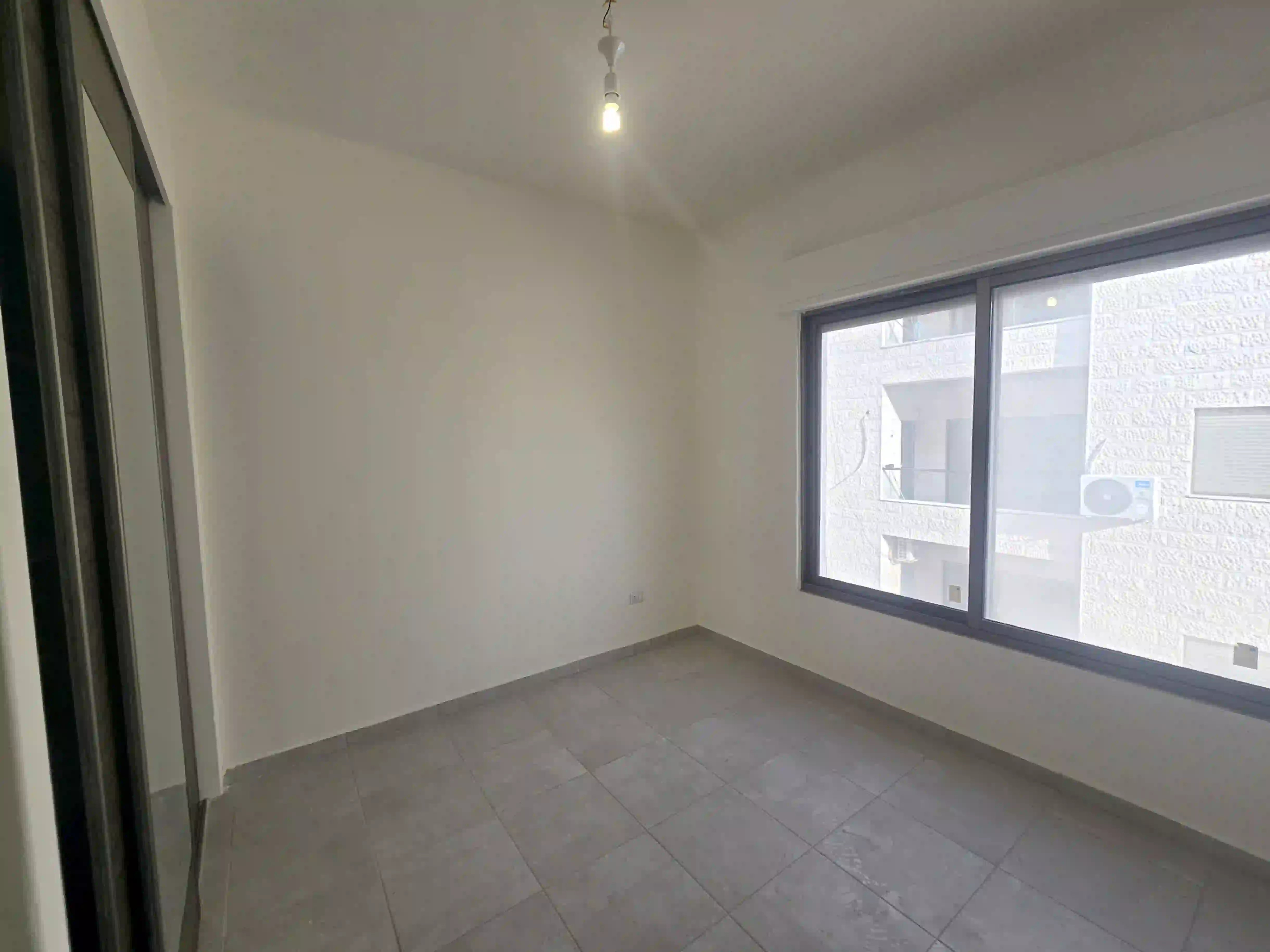 For rent Um Uthaina Apartment - Image 5