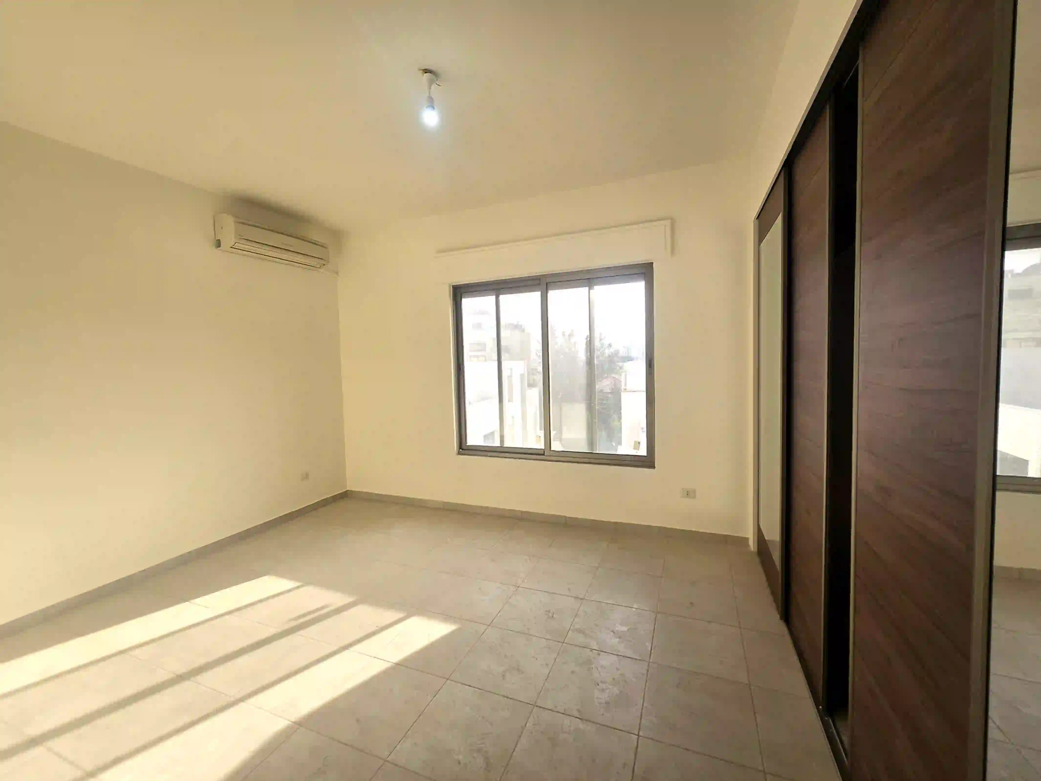 For rent Um Uthaina Apartment - Image 7