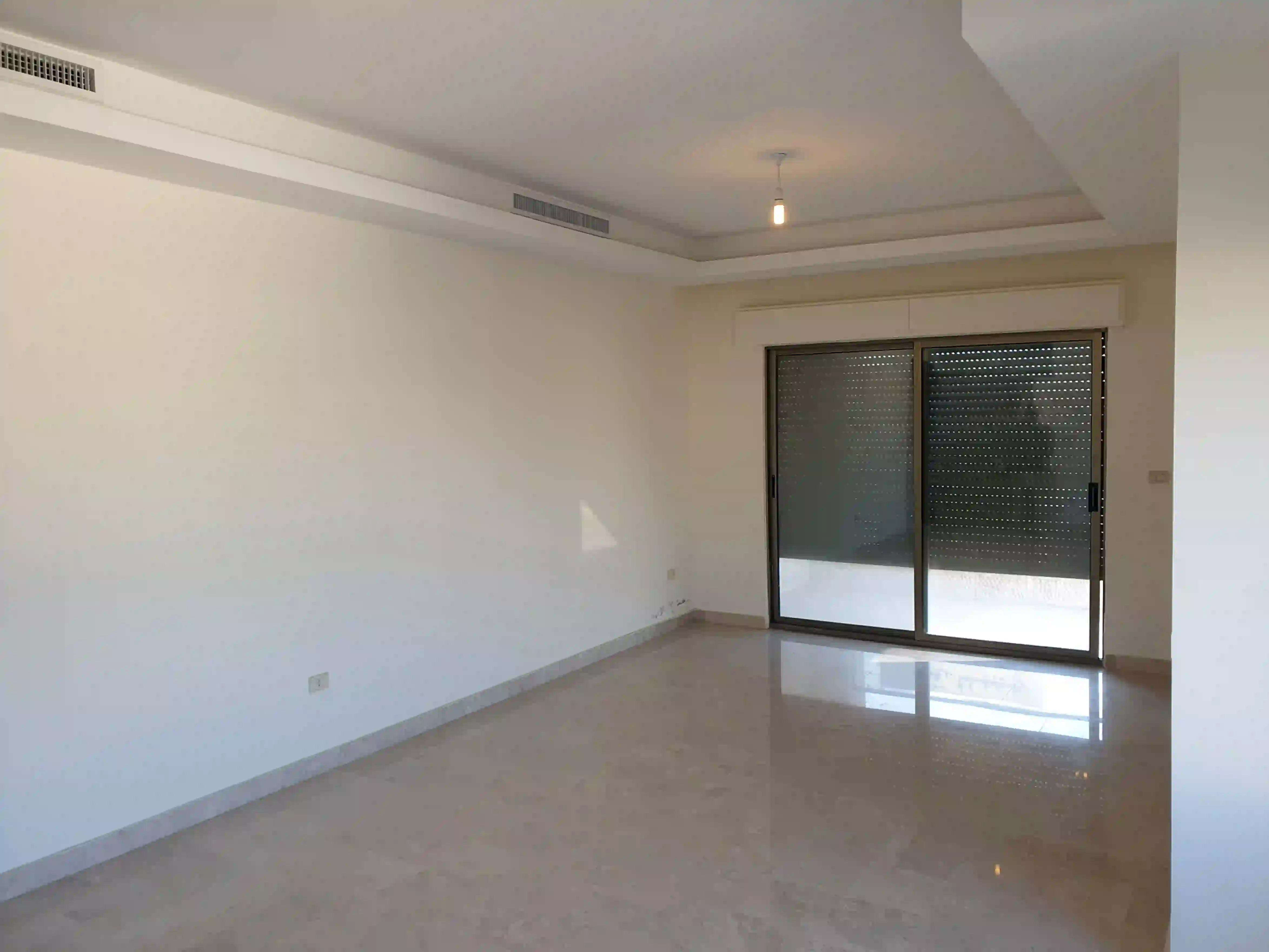For sale Abdoun Apartment - Image 3