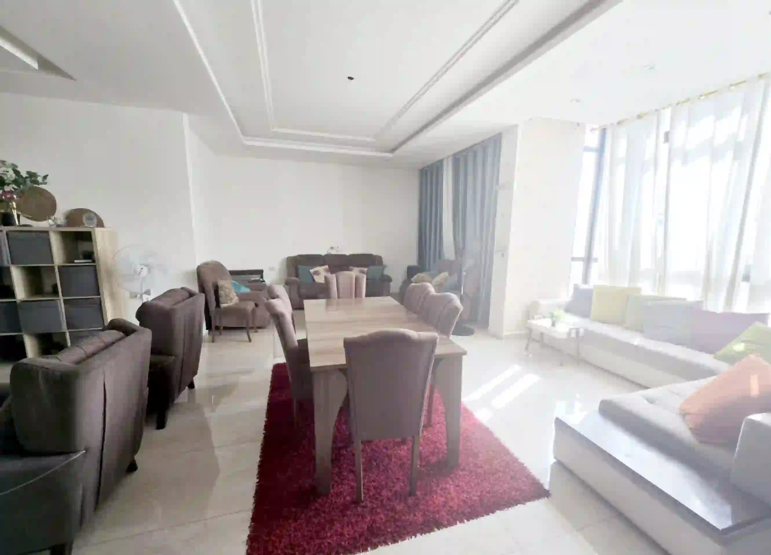 للبيع خلدا شقة