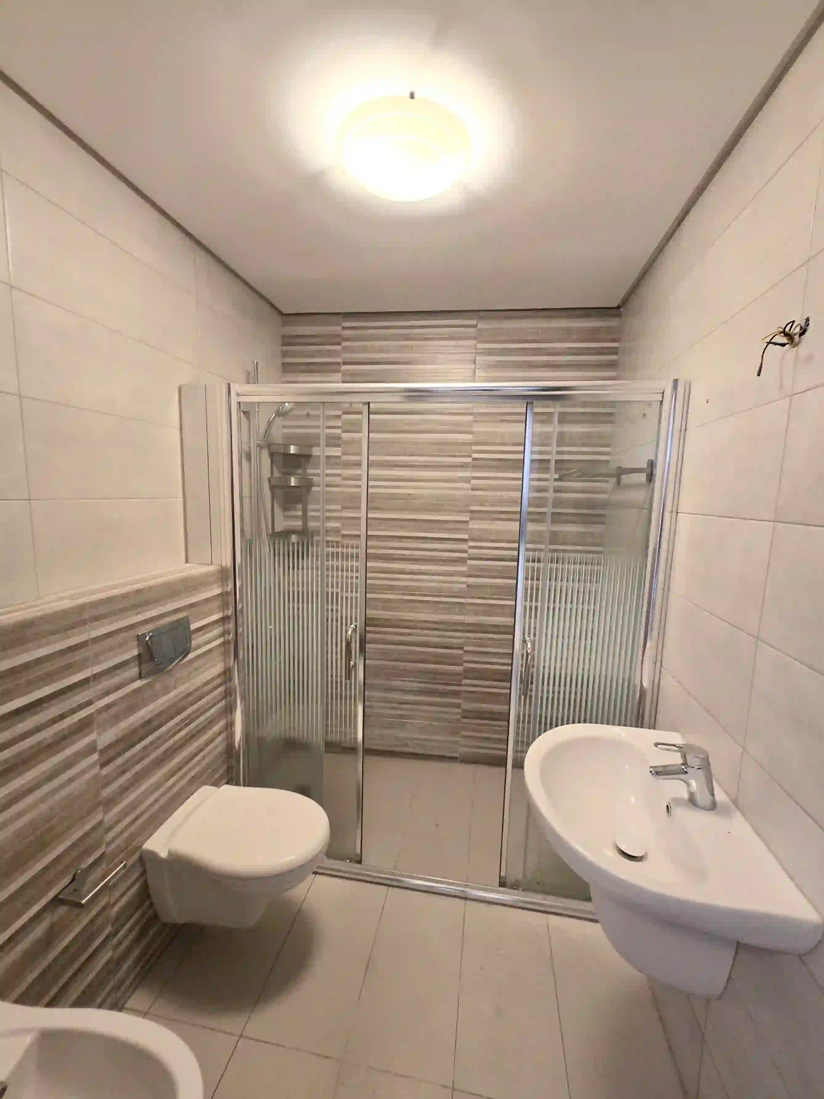 للايجار عبدون شقة - Image 11