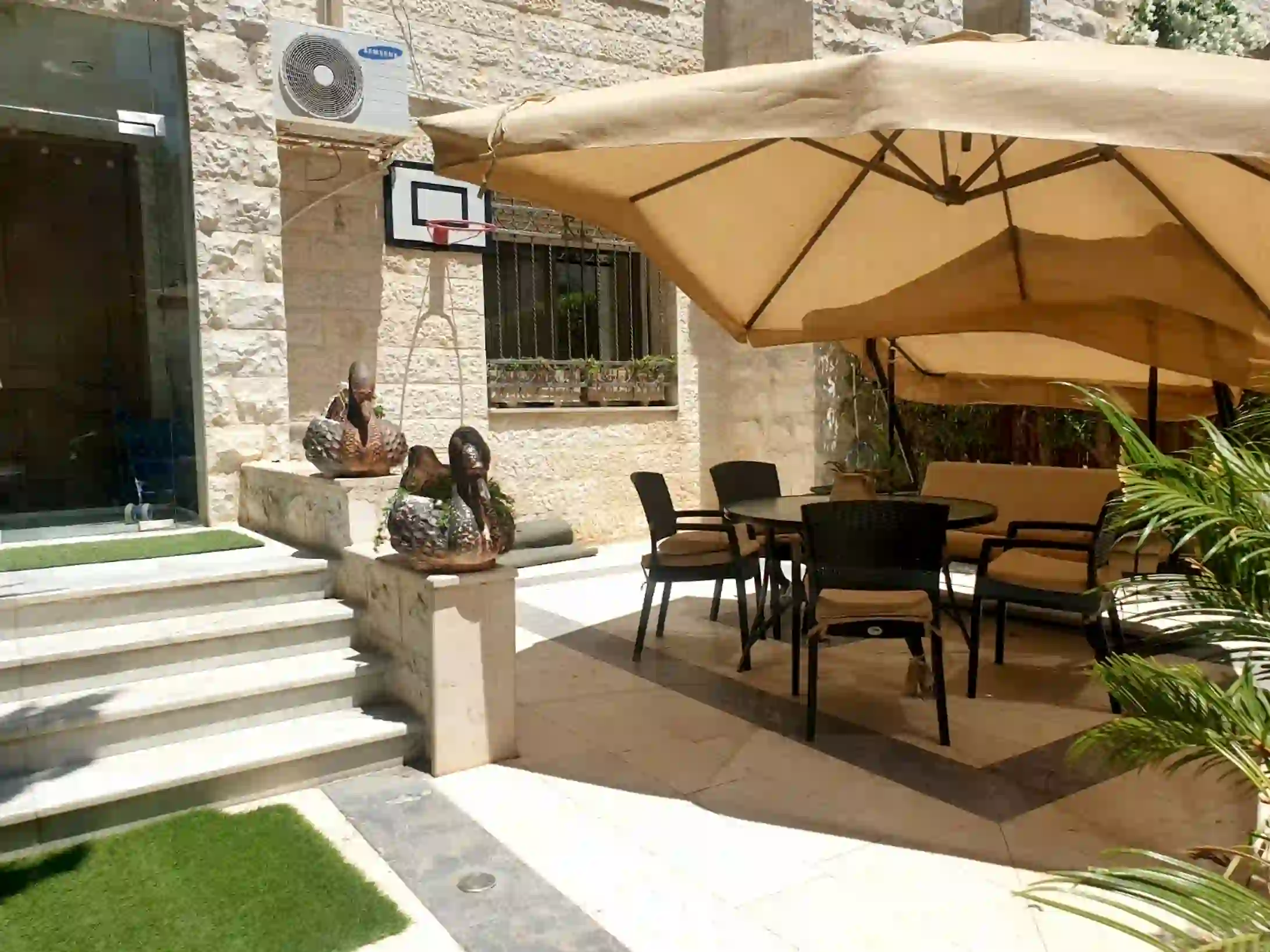 للايجار أم السماق شقة - Image 1