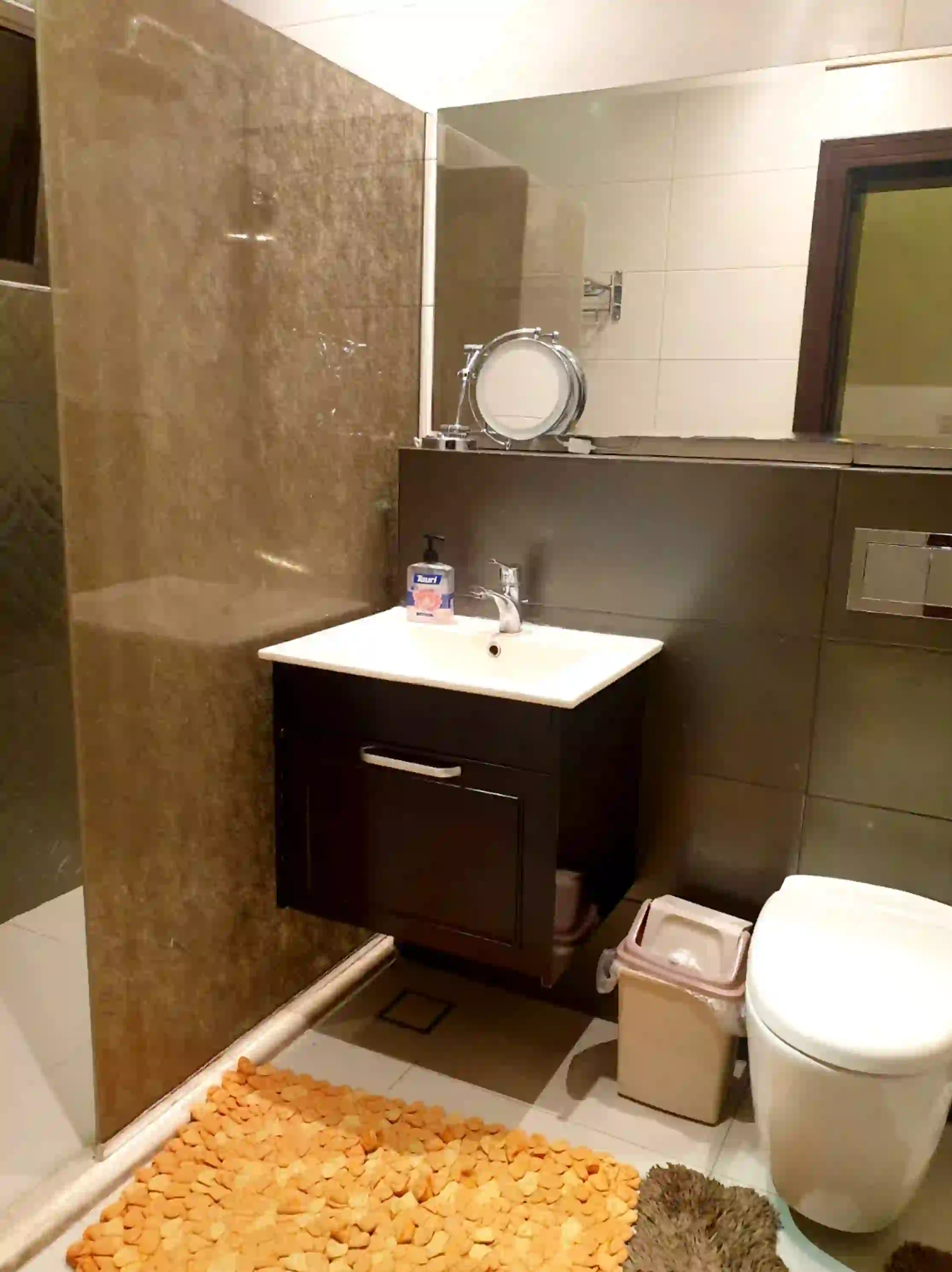 للايجار أم السماق شقة - Image 13