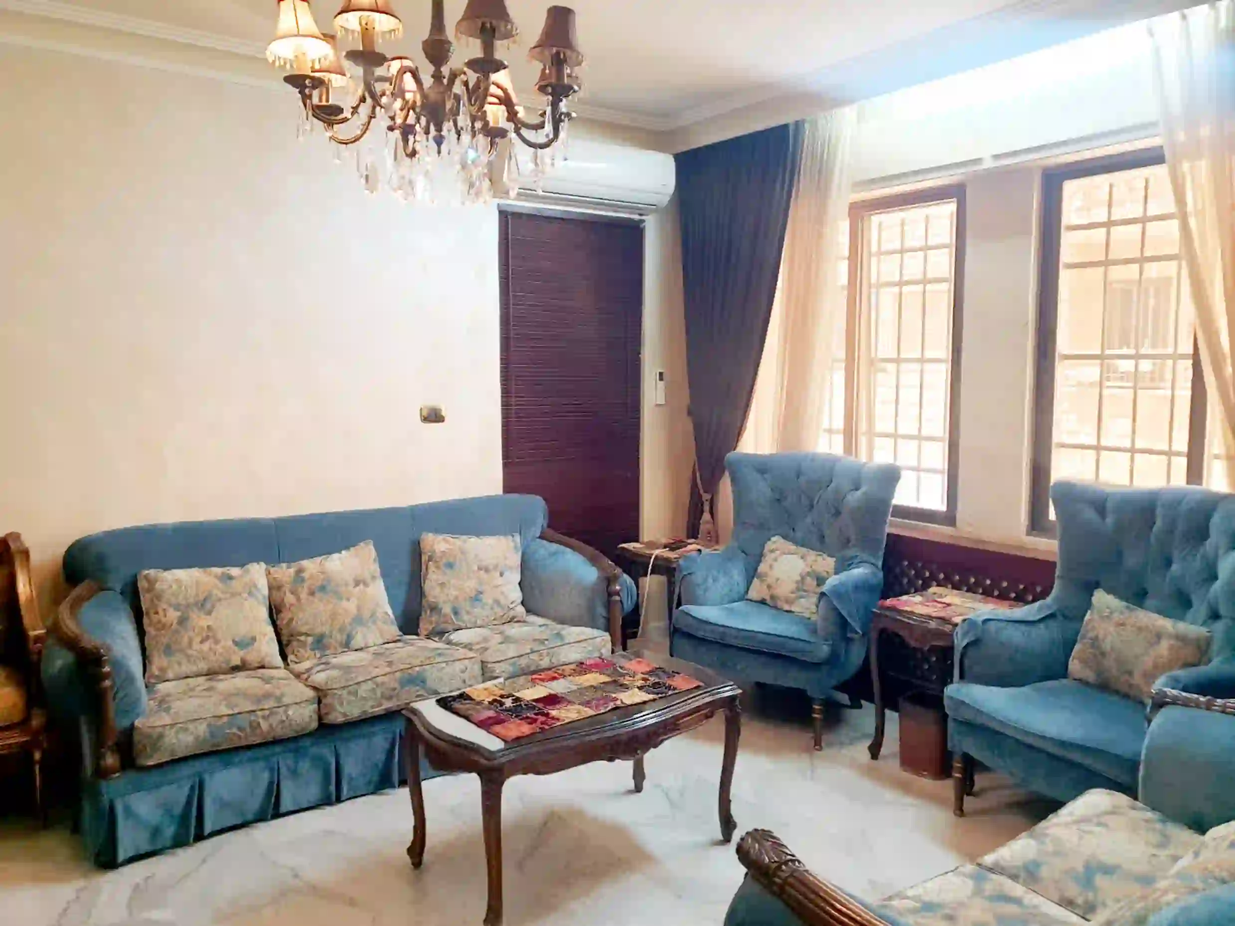 للايجار أم السماق شقة - Image 6