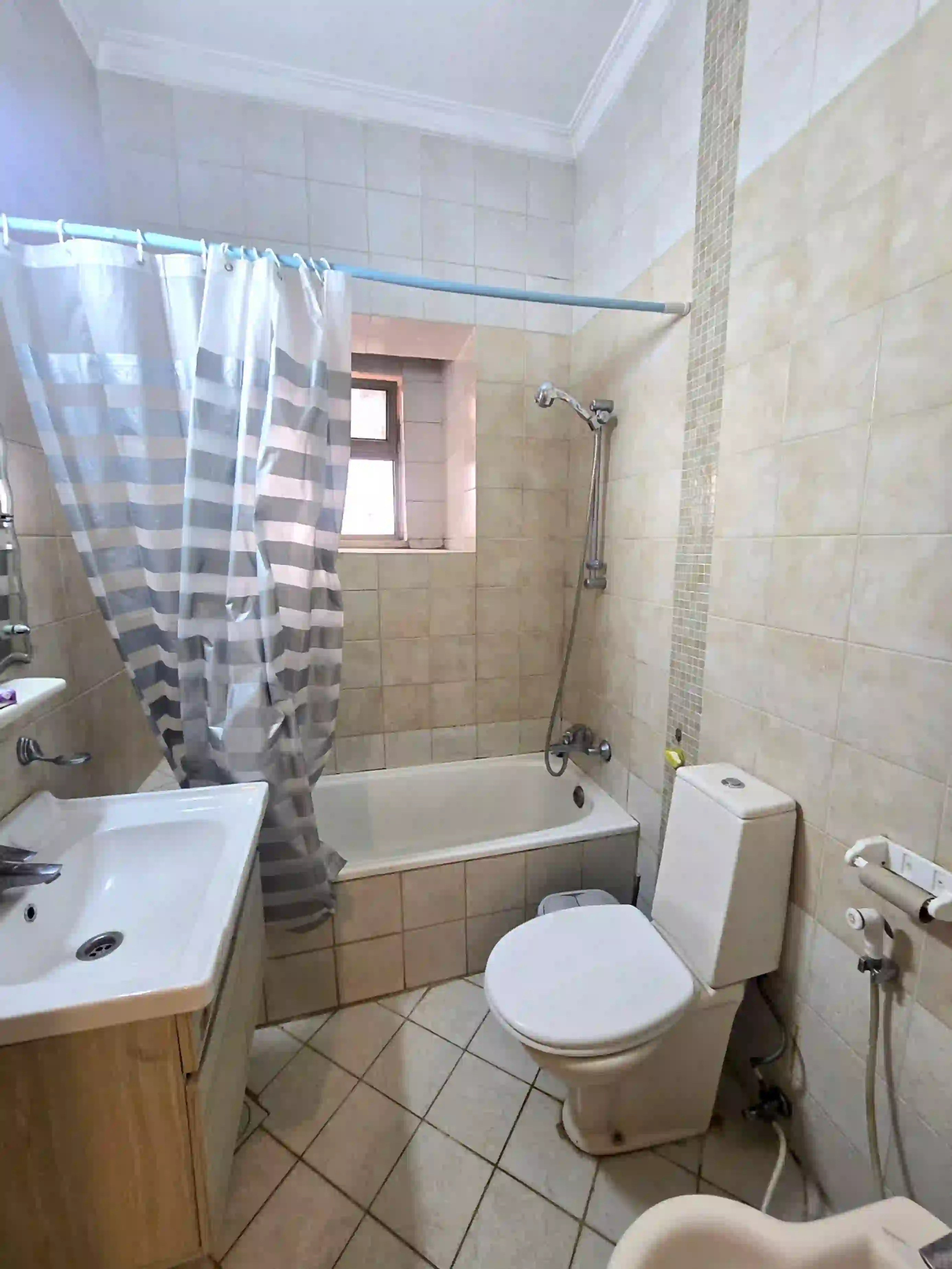 للايجار دير غبار شقة - Image 7