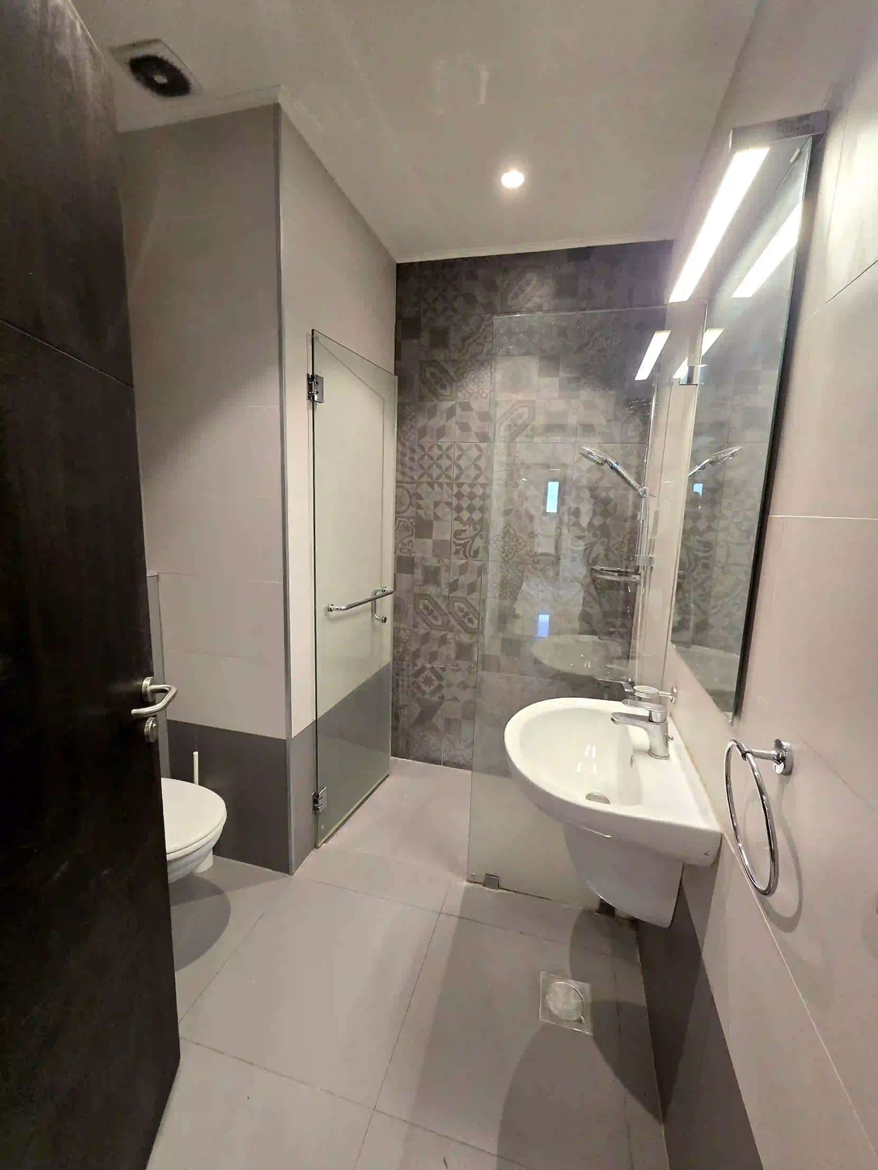 للايجار عبدون شقة - Image 11