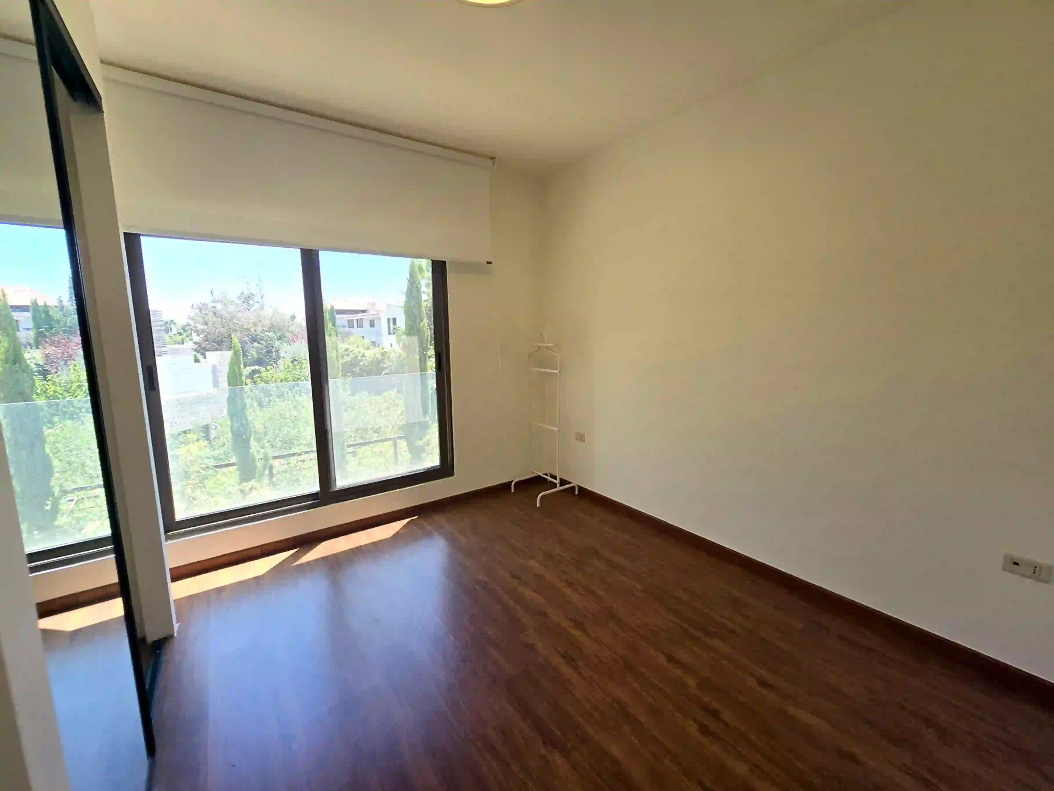 للايجار عبدون شقة - Image 7