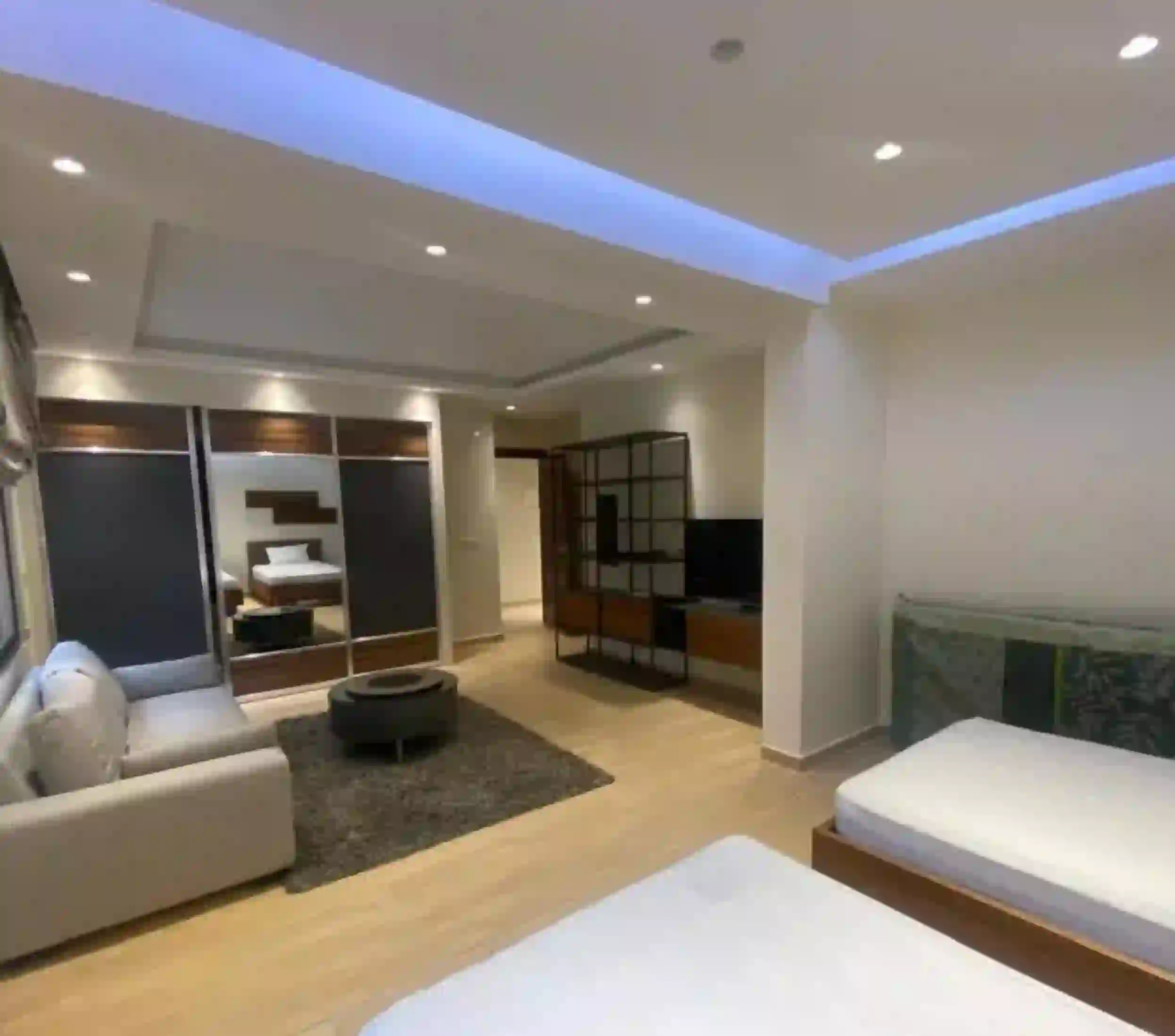 للبيع أم أذينة شقة - Image 12