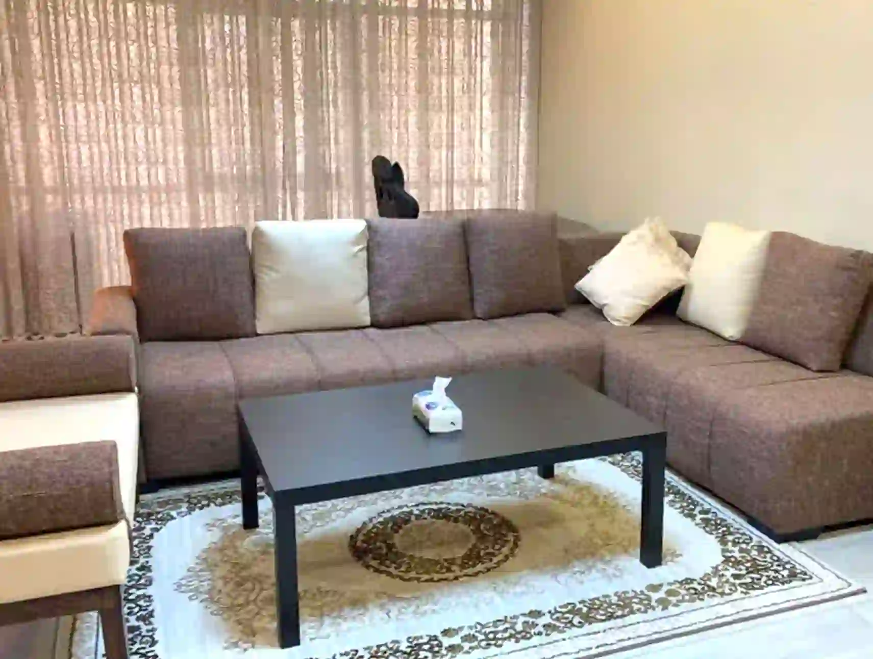 Abdoun furnished 2-bedroom apartment for monthly rent with large balcony 2
