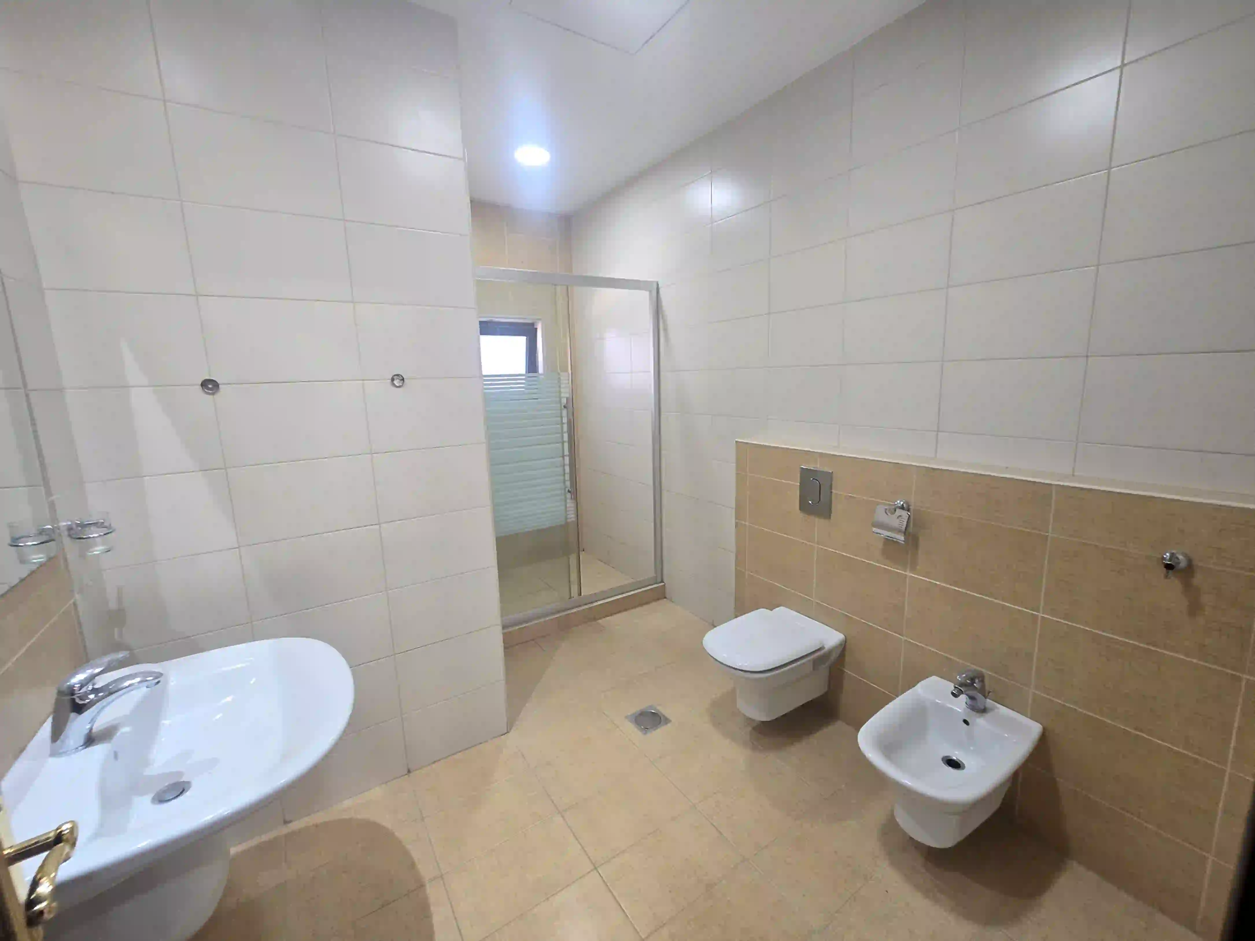 للايجار عبدون فيلا - Image 14