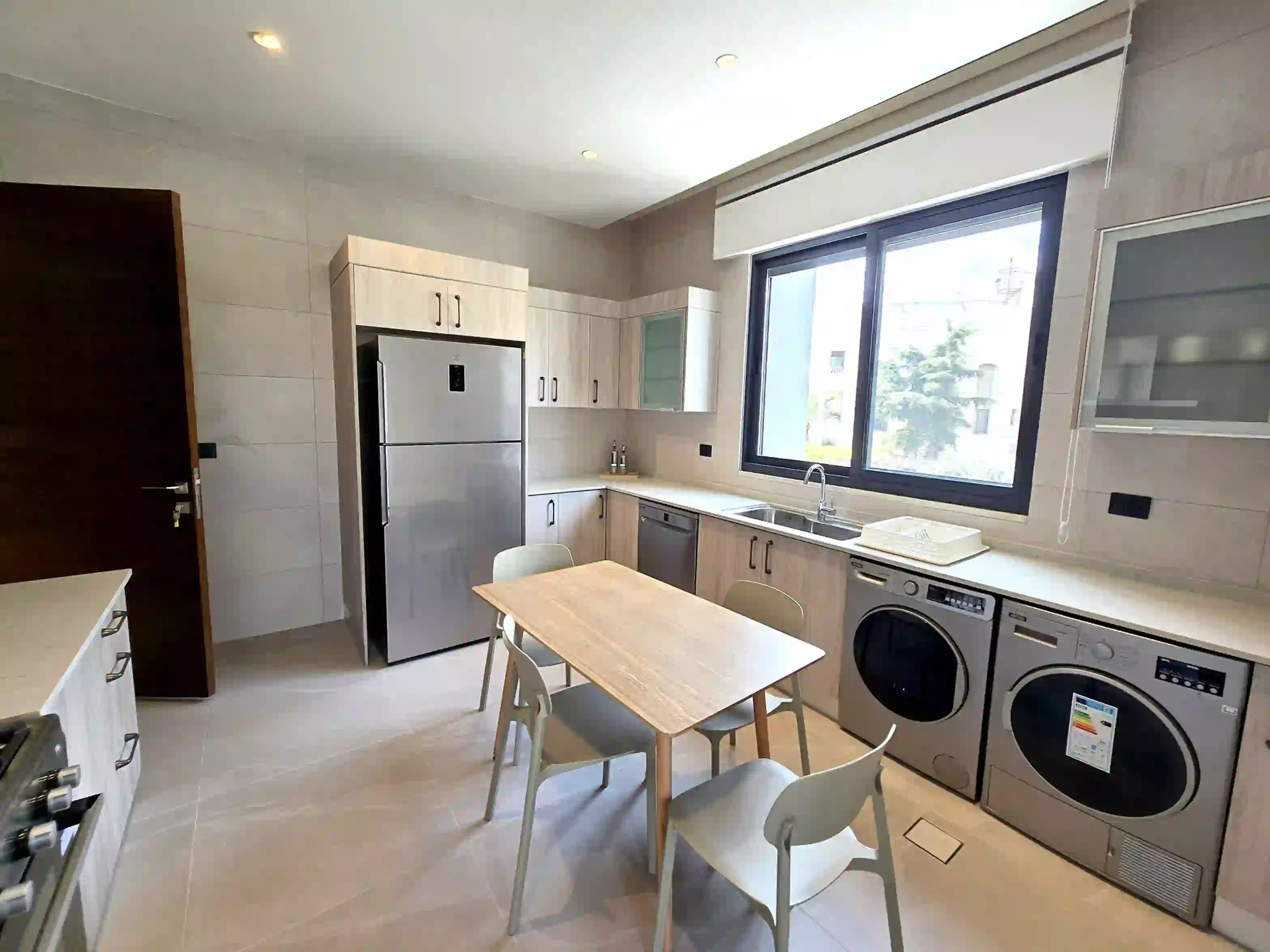 للايجار جبل عمان شقة - Image 5