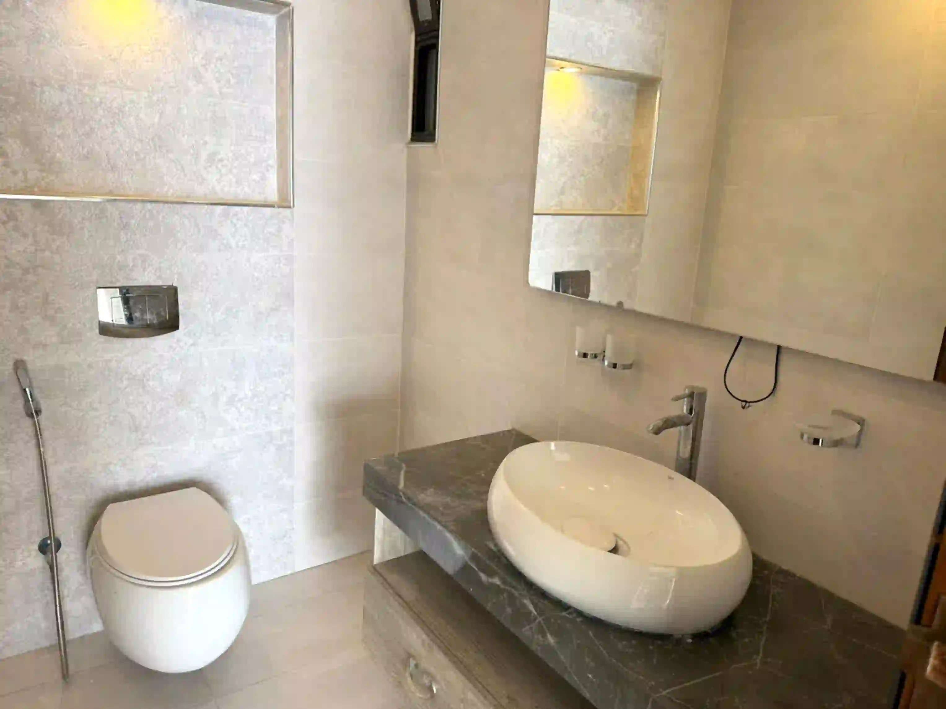 For rent 7th Circle Apartment - Image 15