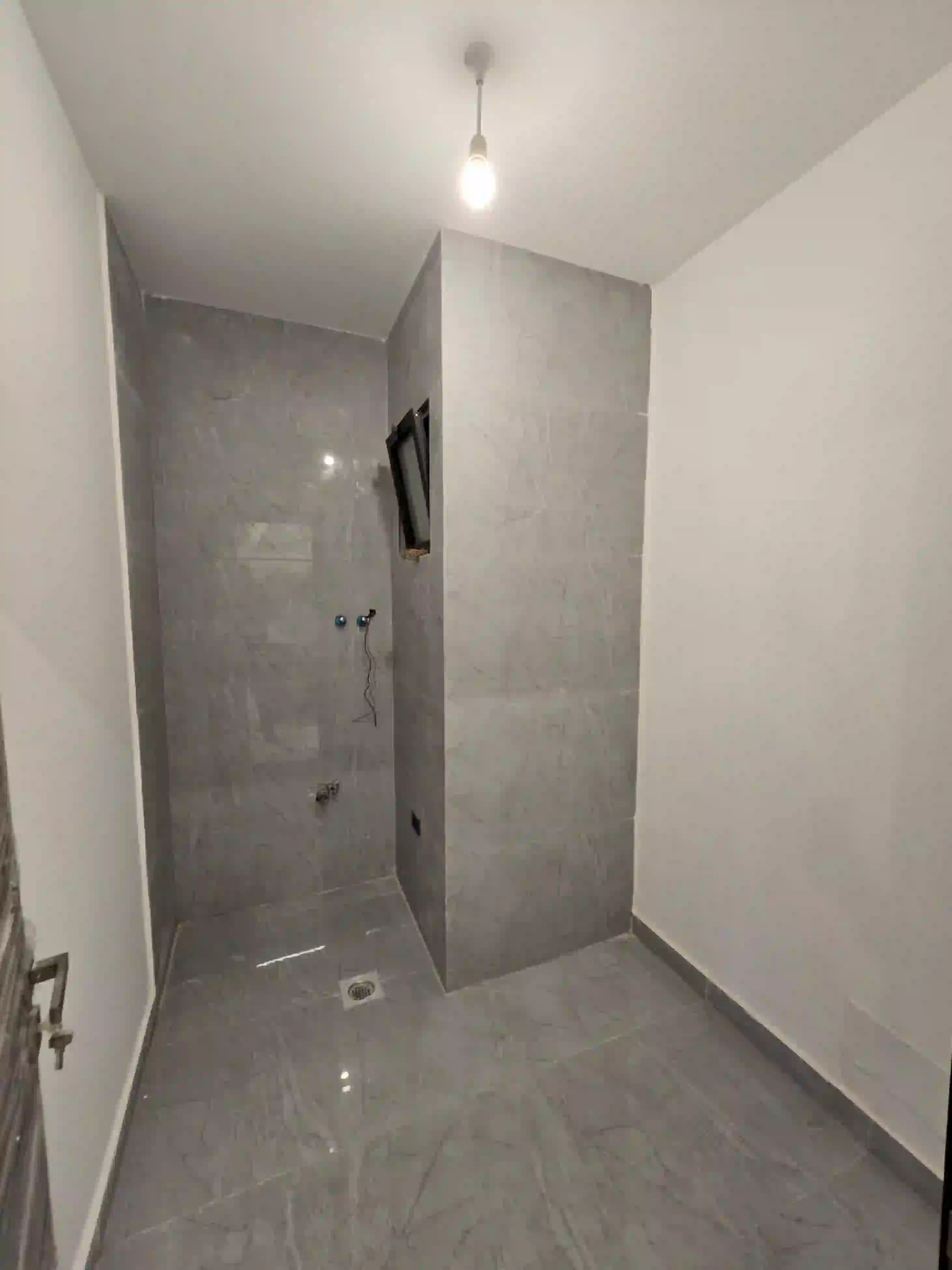 For sale Deir Ghbar Apartment - Image 11
