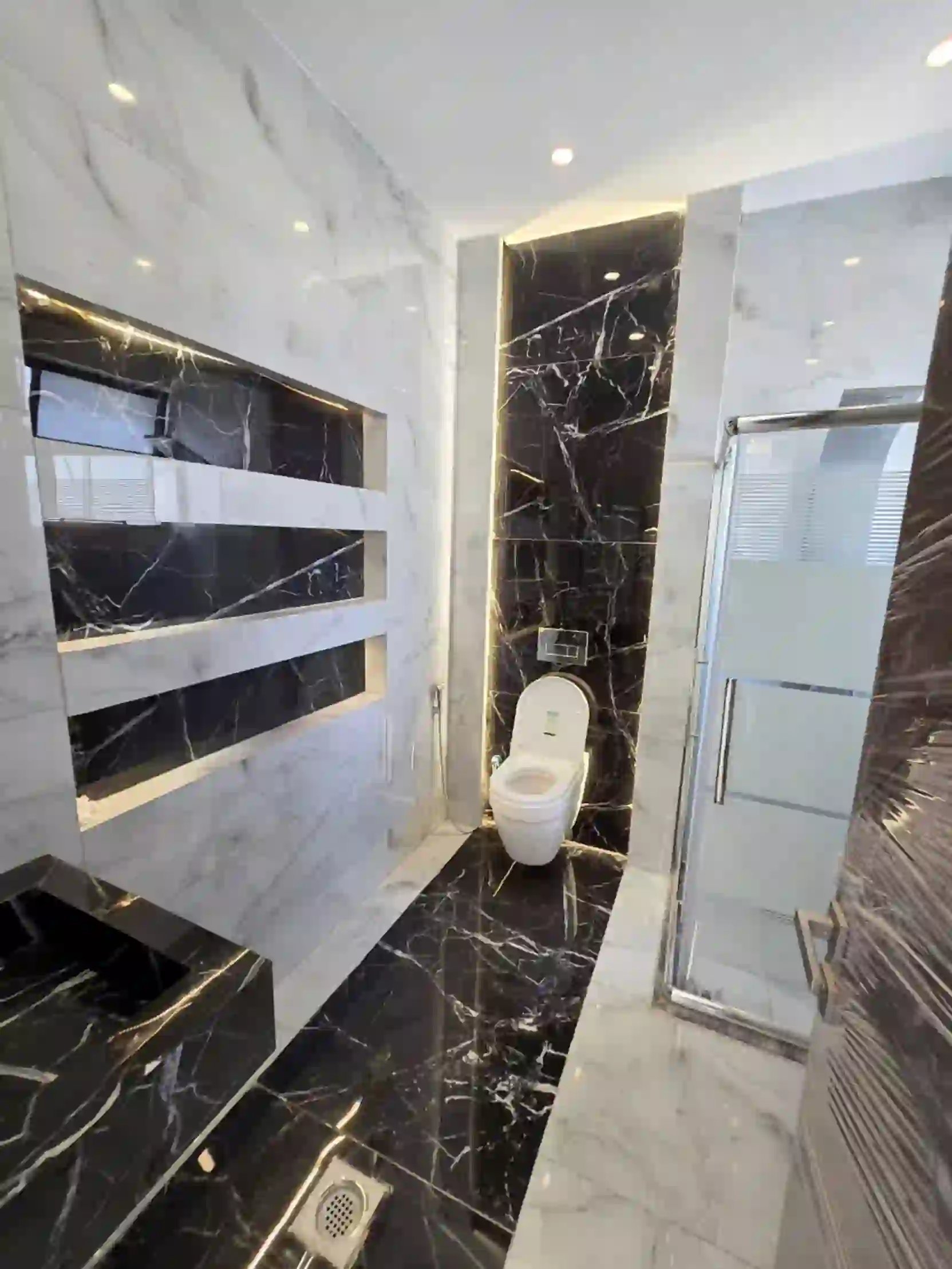 For sale Deir Ghbar Apartment - Image 9