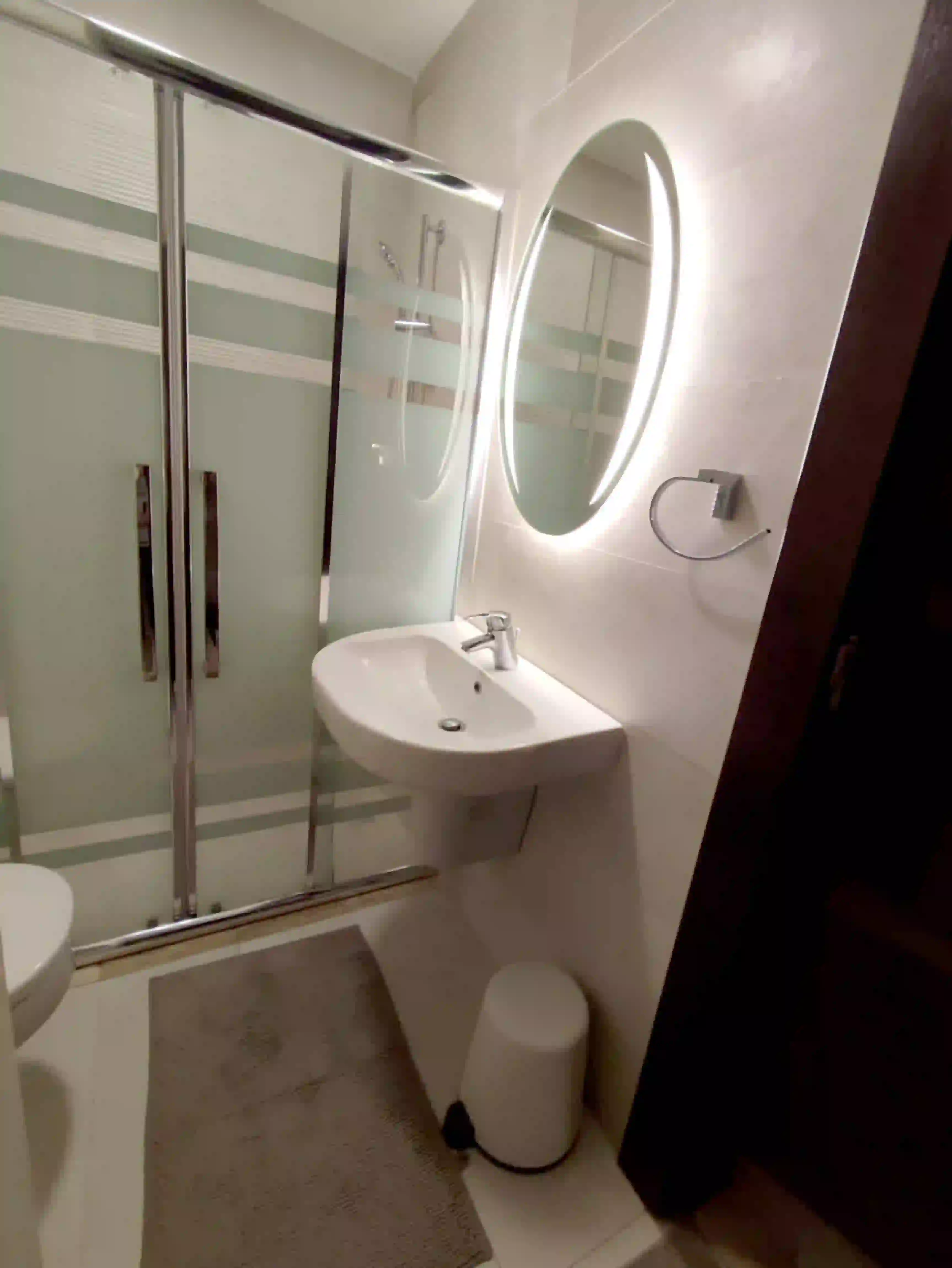 For rent Abdoun Apartment - Image 12