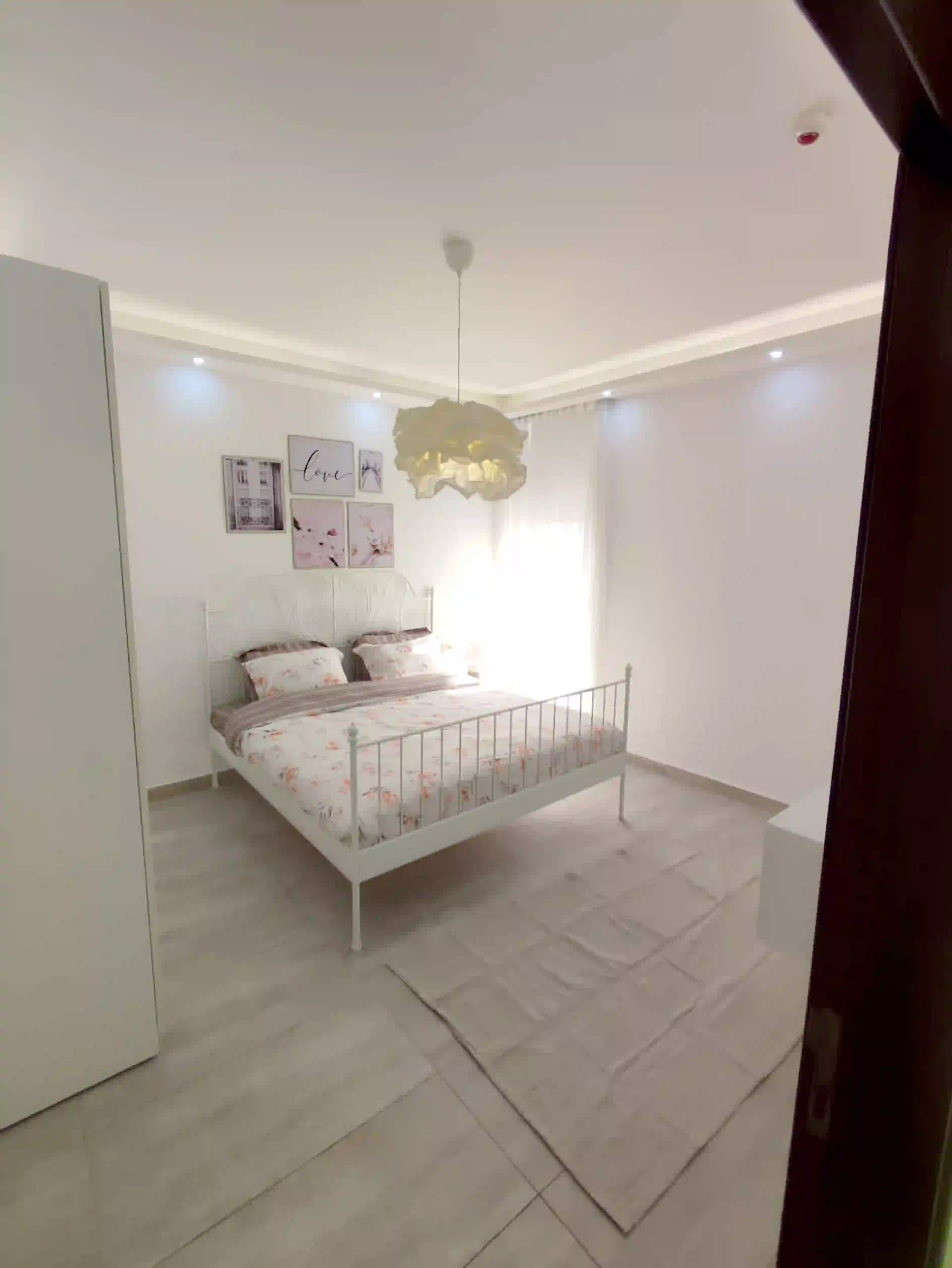 For rent Abdoun Apartment - Image 8