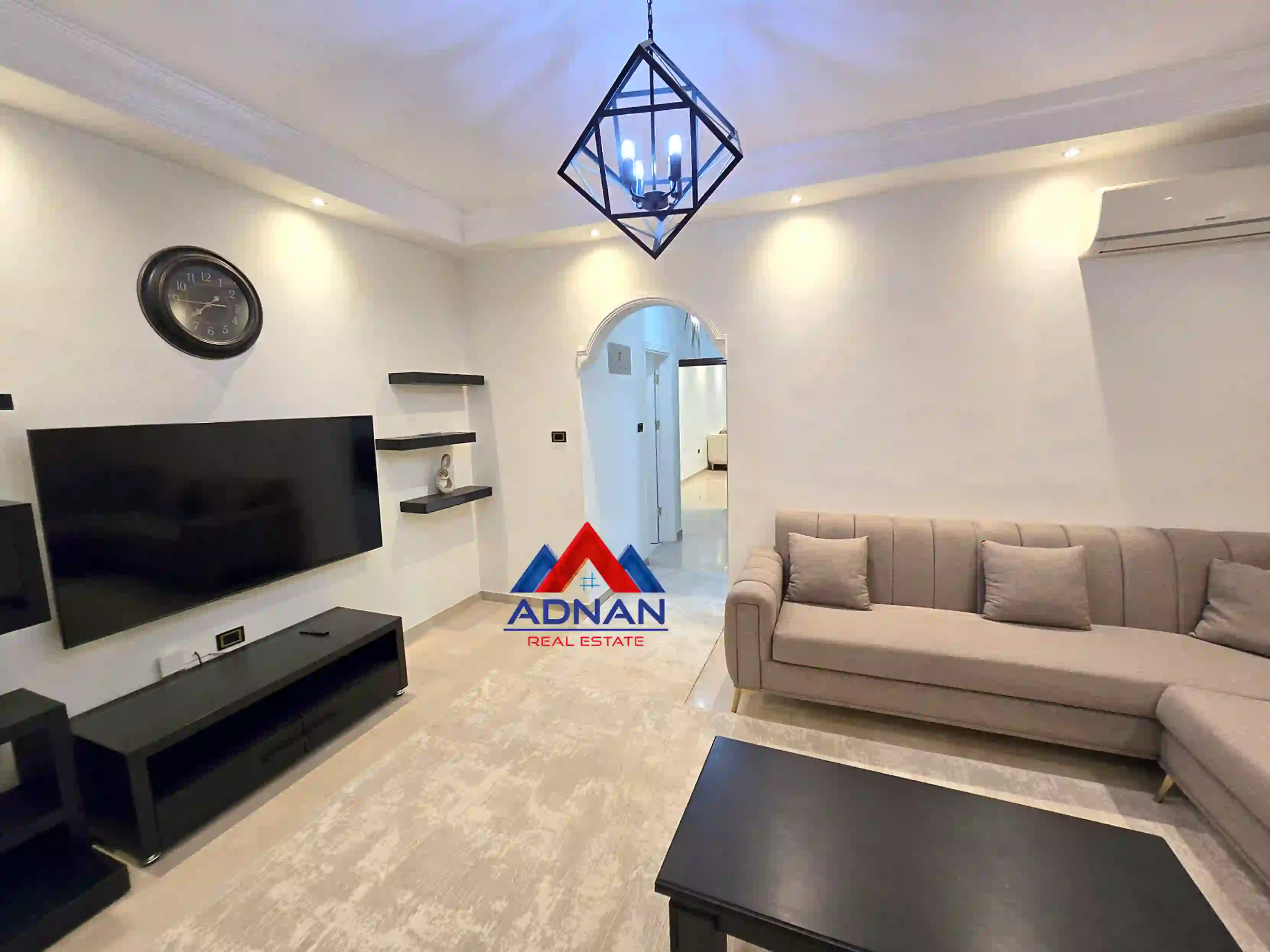 For rent Deir Ghbar Apartment - Image 4