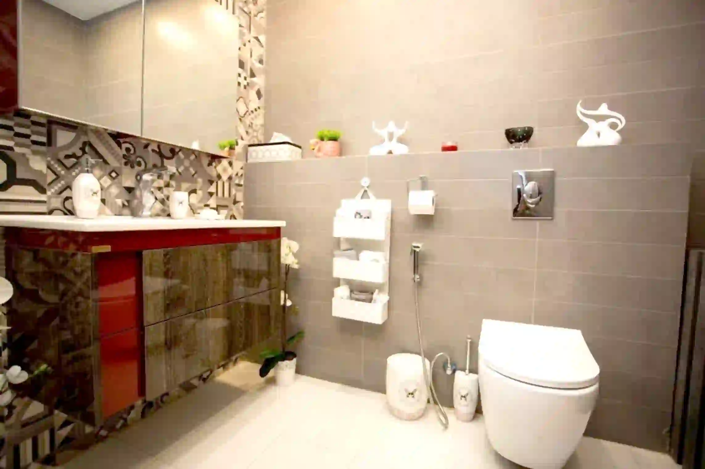 For rent Deir Ghbar Apartment - Image 11