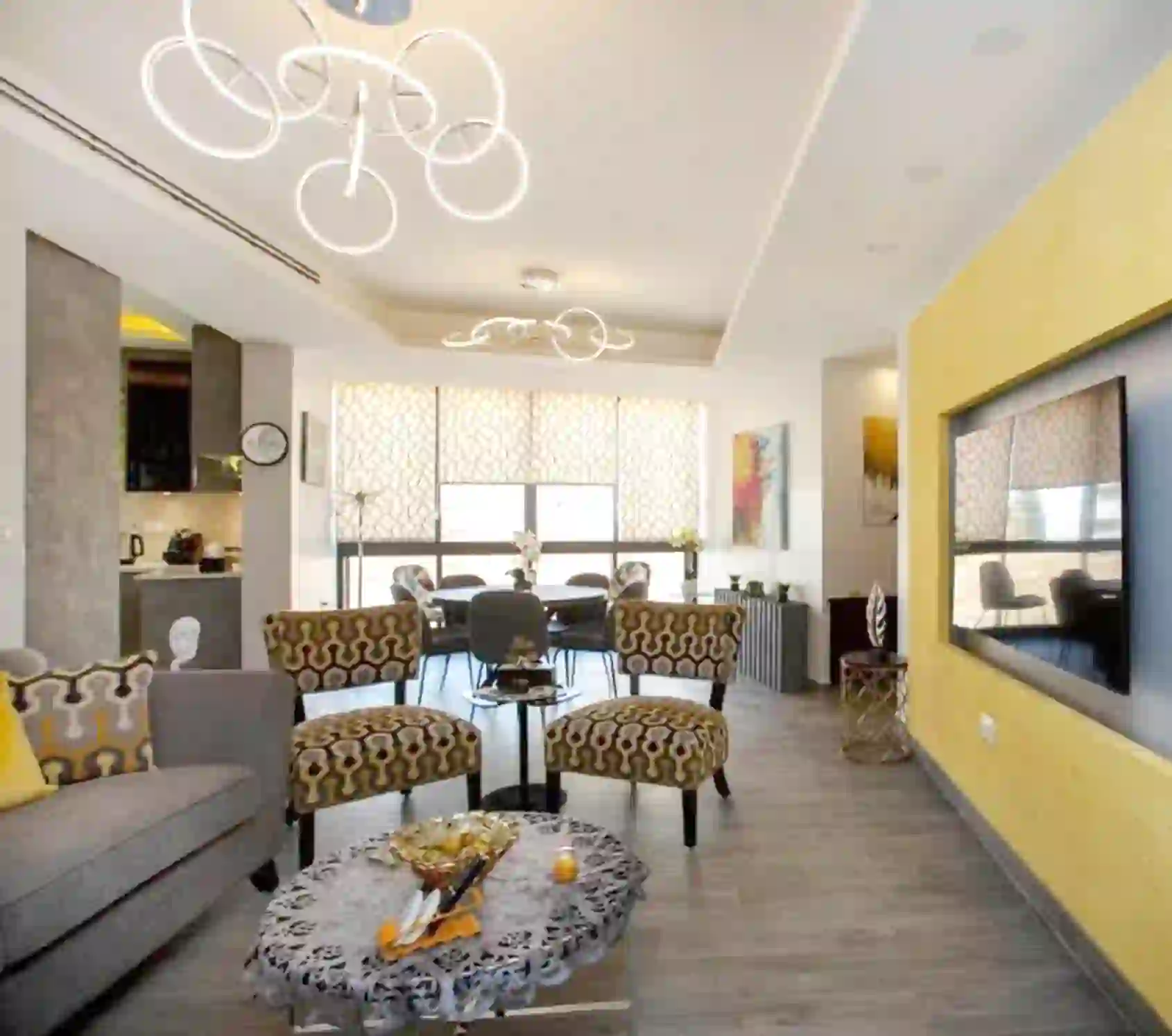 For rent Deir Ghbar Apartment - Image 1