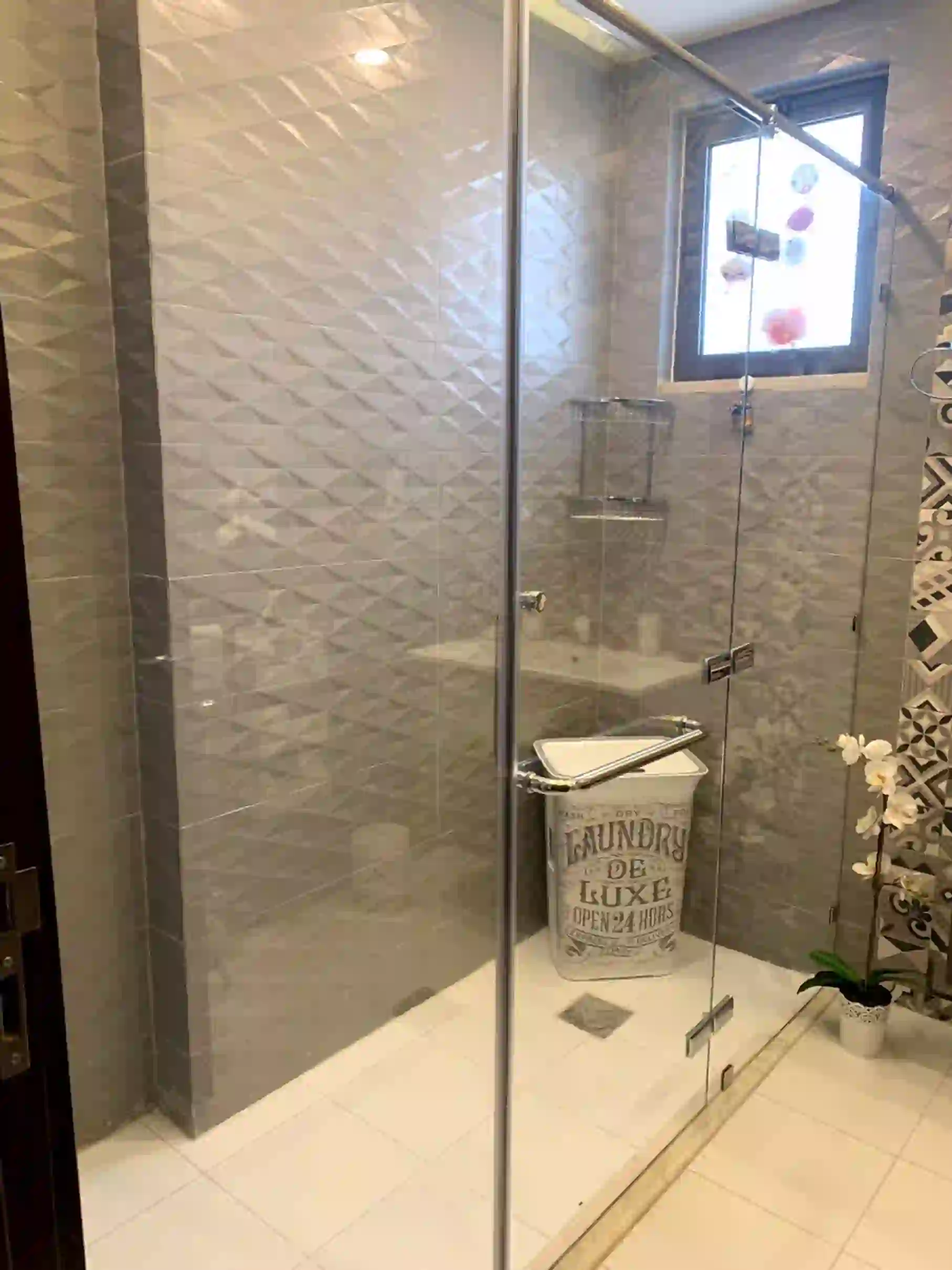 For rent Deir Ghbar Apartment - Image 10