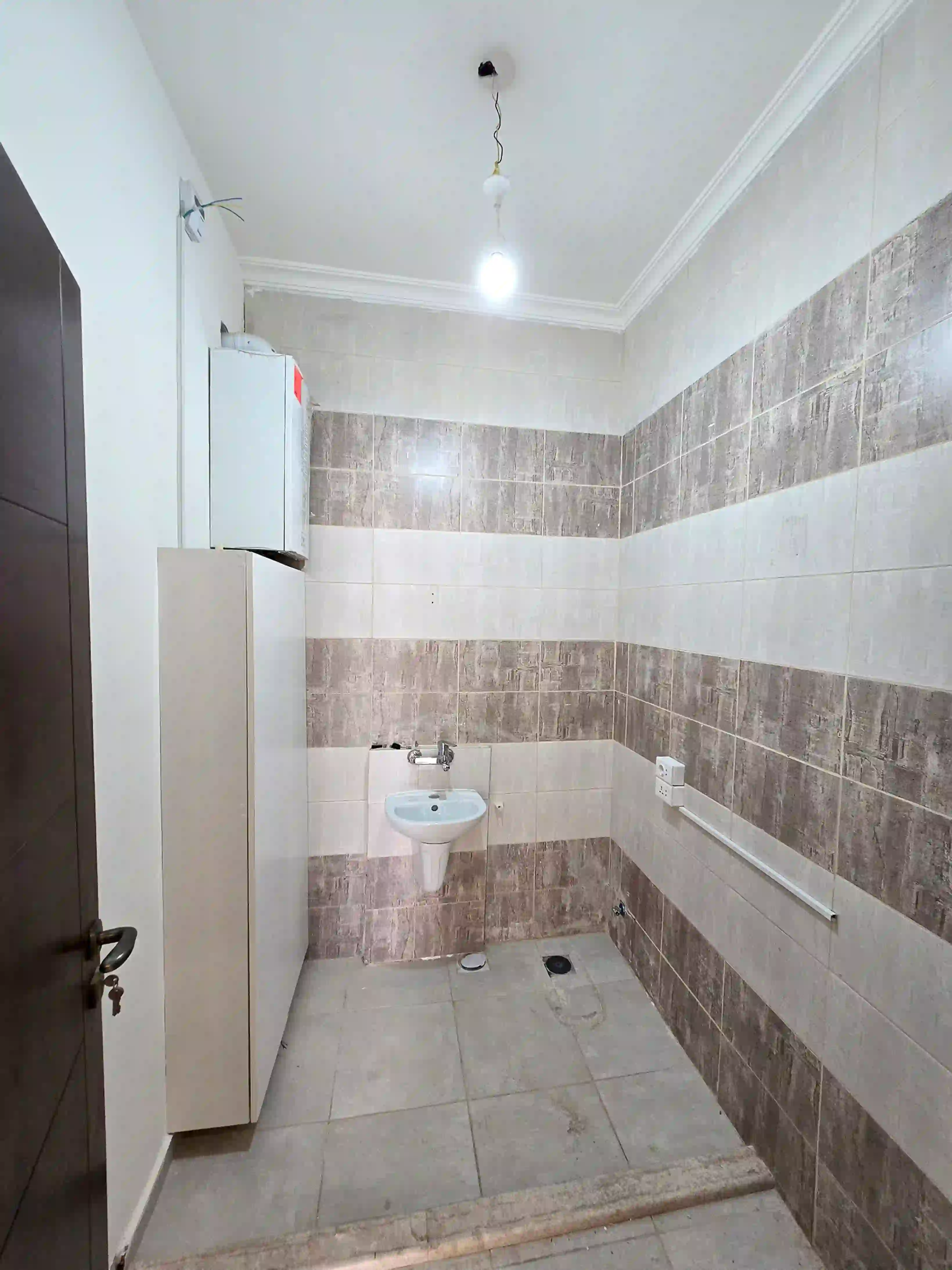 For rent Um Uthaina Apartment - Image 14