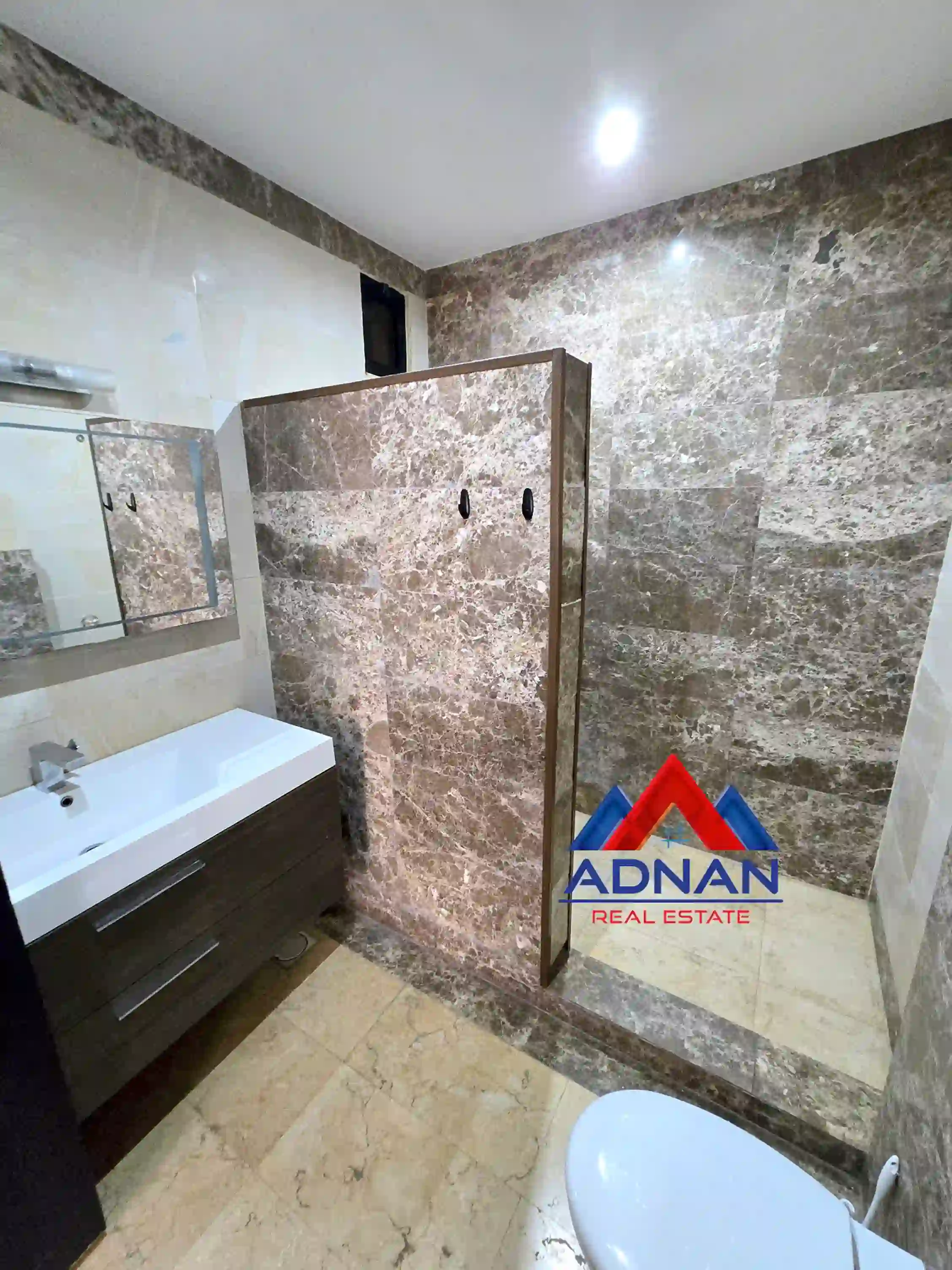 For rent 7th Circle Apartment - Image 9