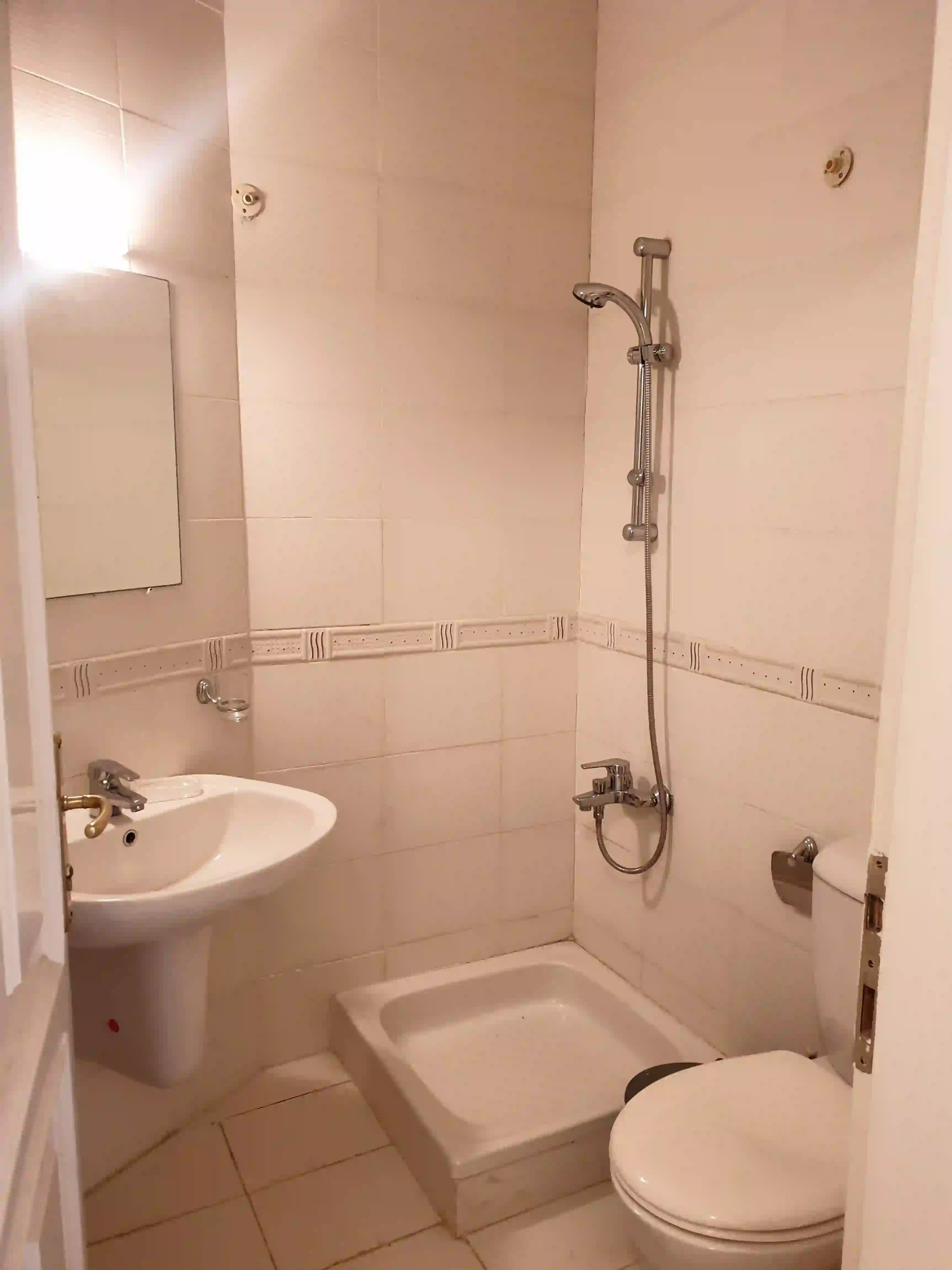 للبيع دير غبار شقة - Image 12