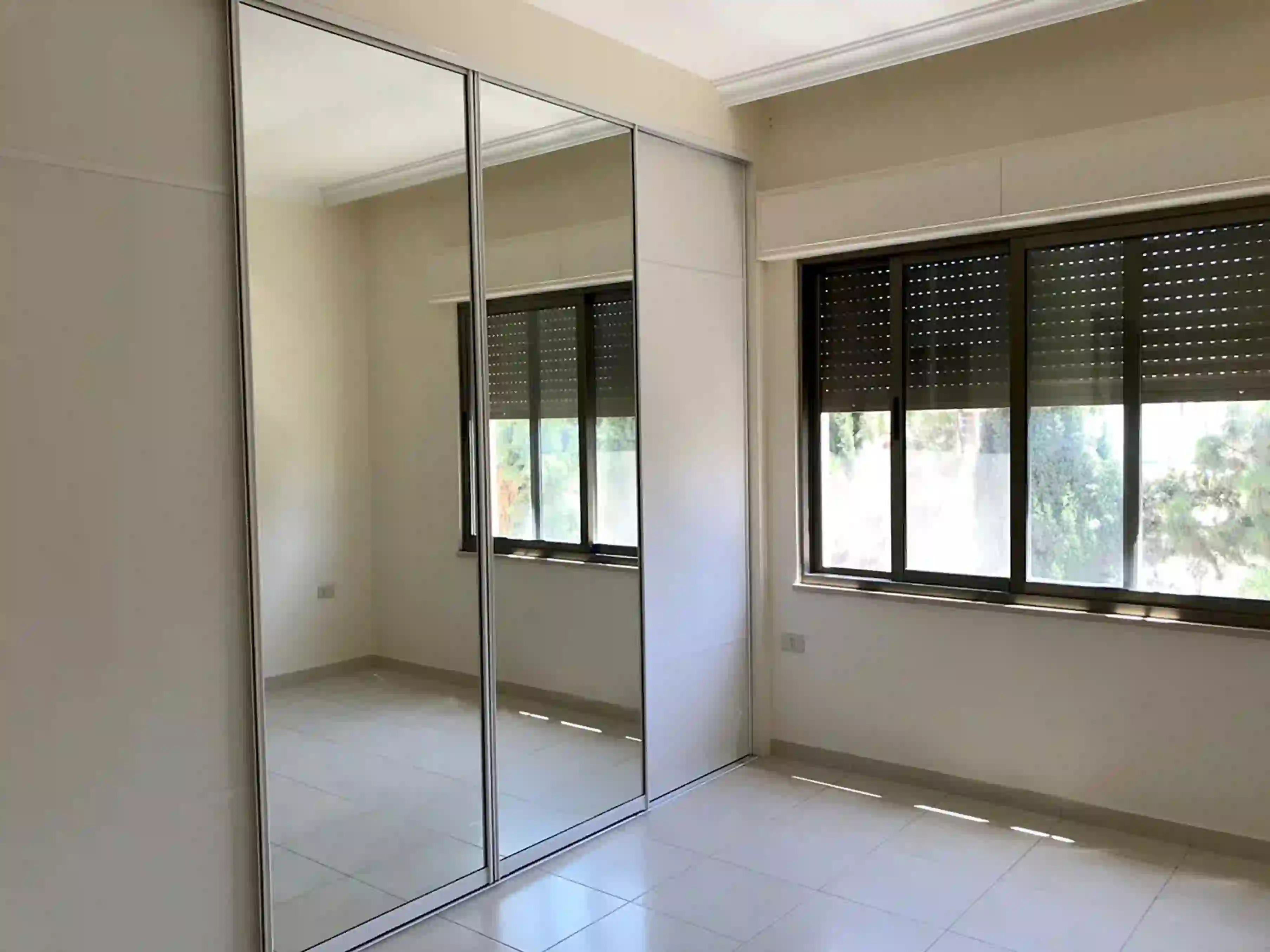For rent Abdoun Apartment - Image 11