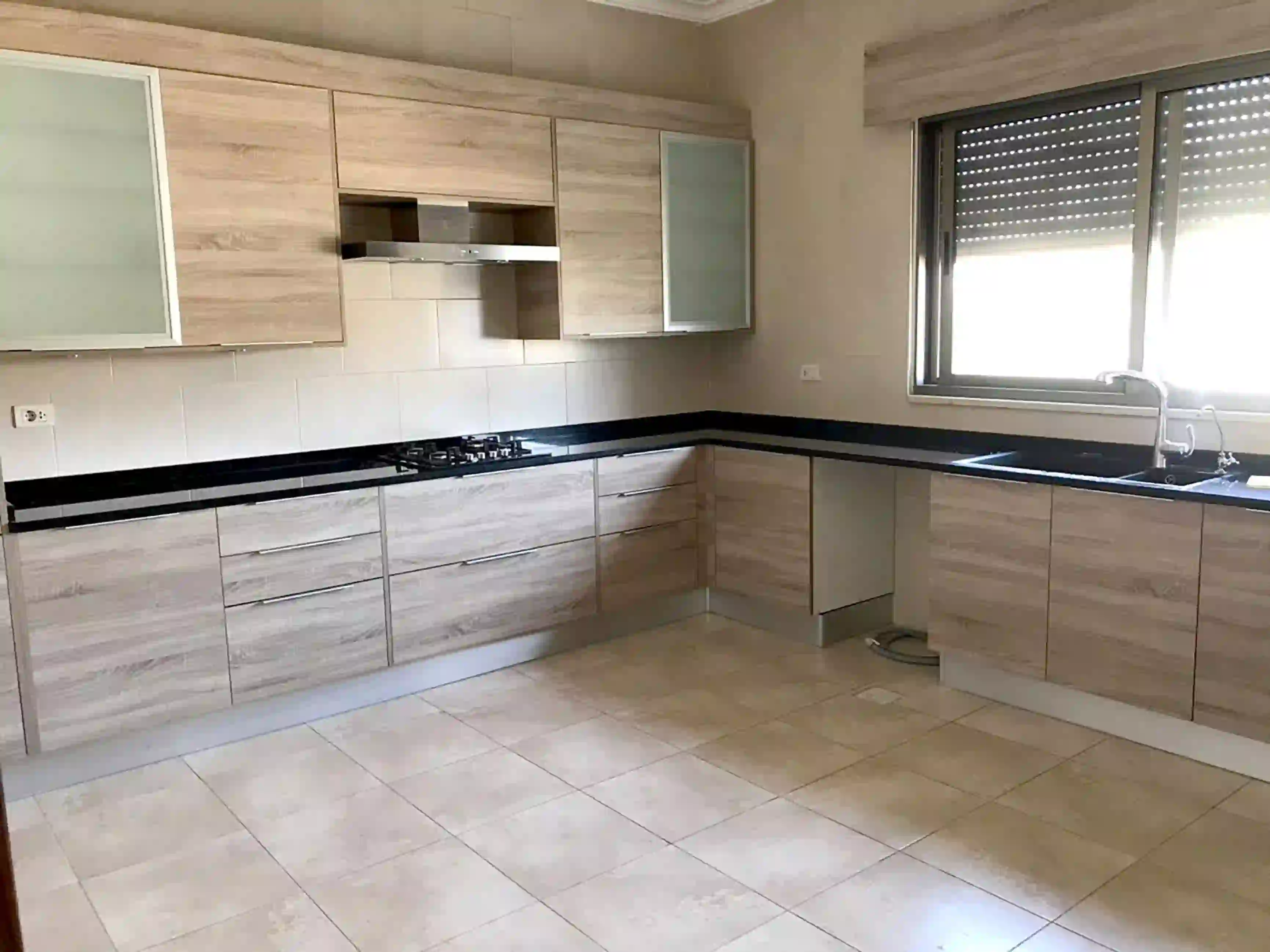 For rent Abdoun Apartment - Image 4