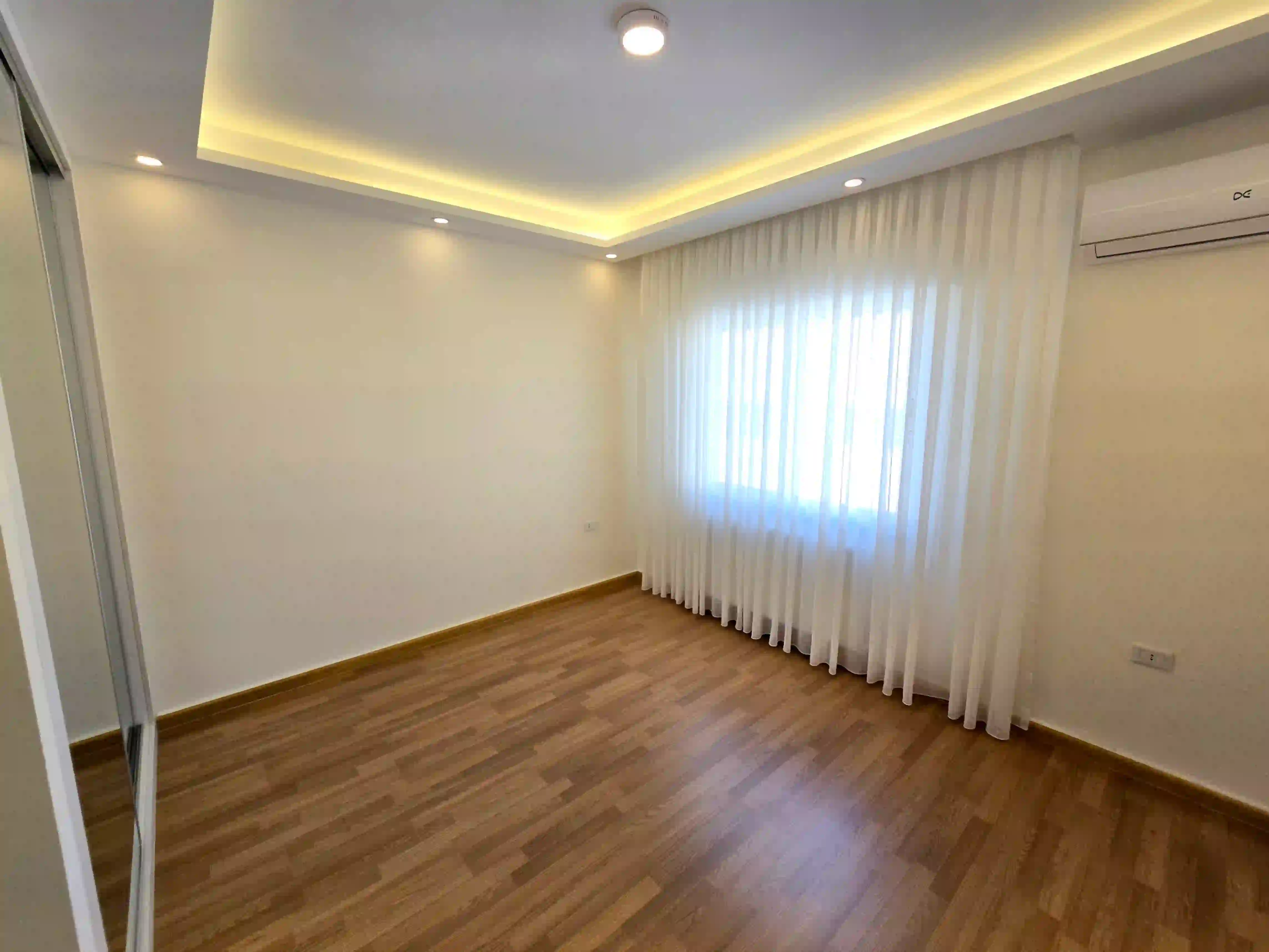 For rent Abdoun Apartment - Image 10