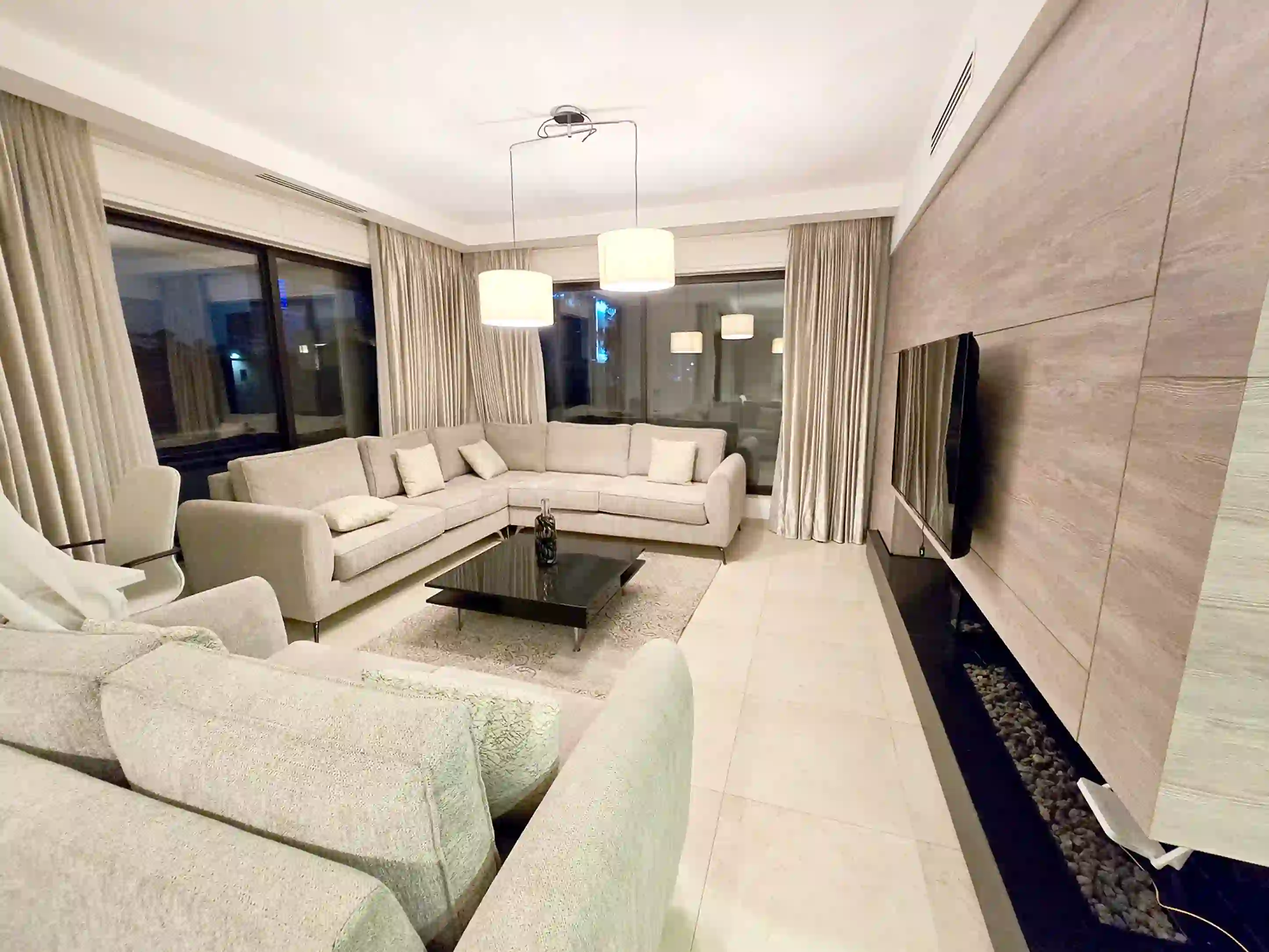 For rent Abdoun Apartment - Image 1