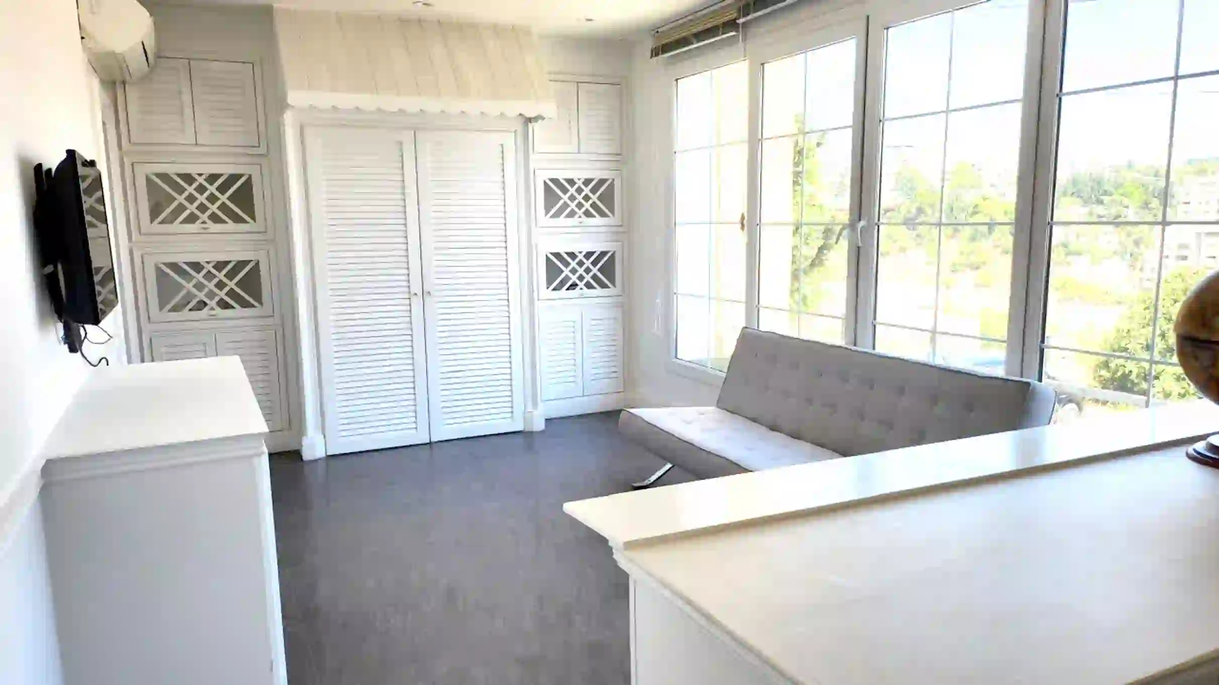 For rent Abdoun Apartment - Image 11