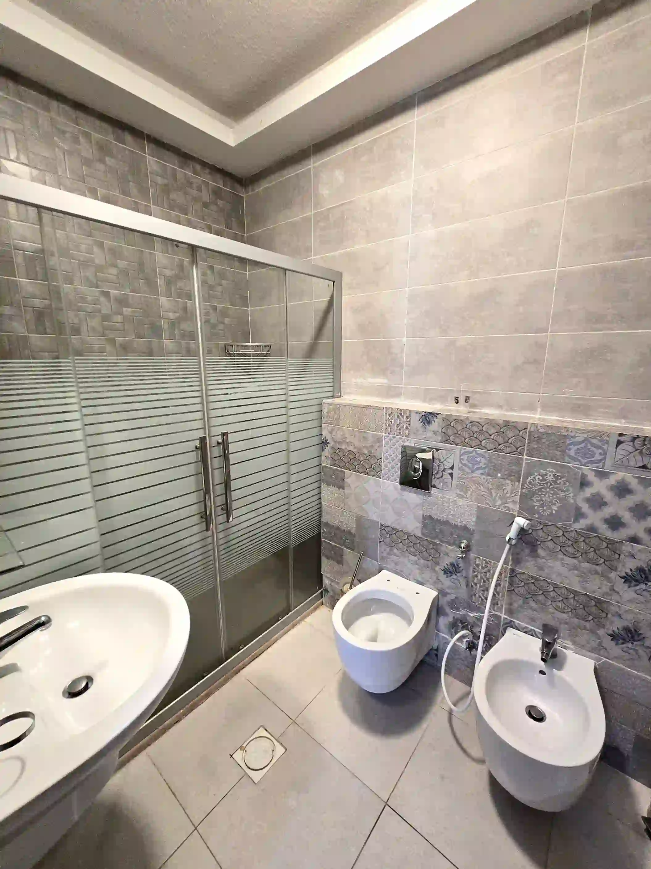 For rent Al Rabieh Apartment - Image 10