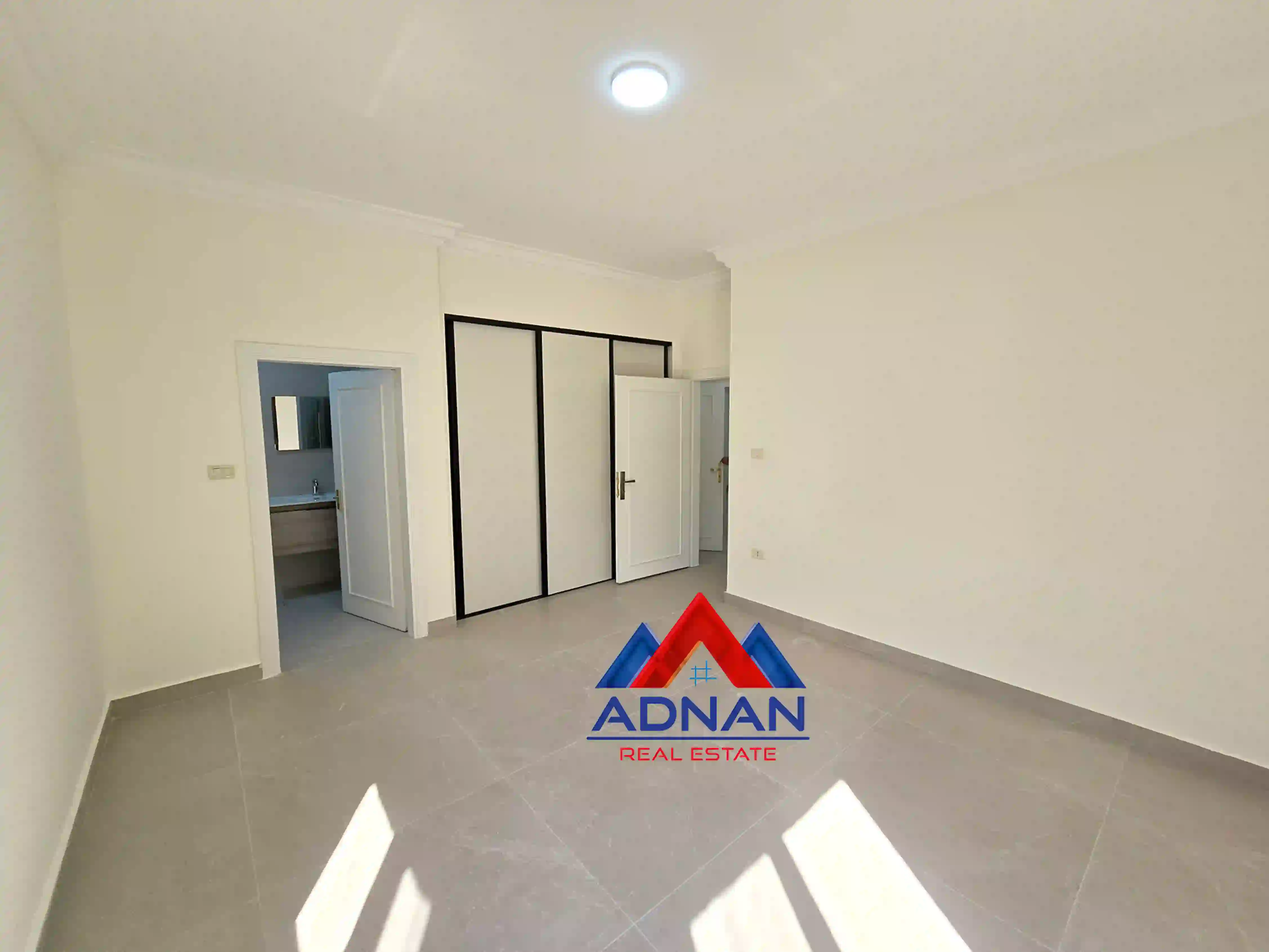 للايجار جبل عمان شقة - Image 6