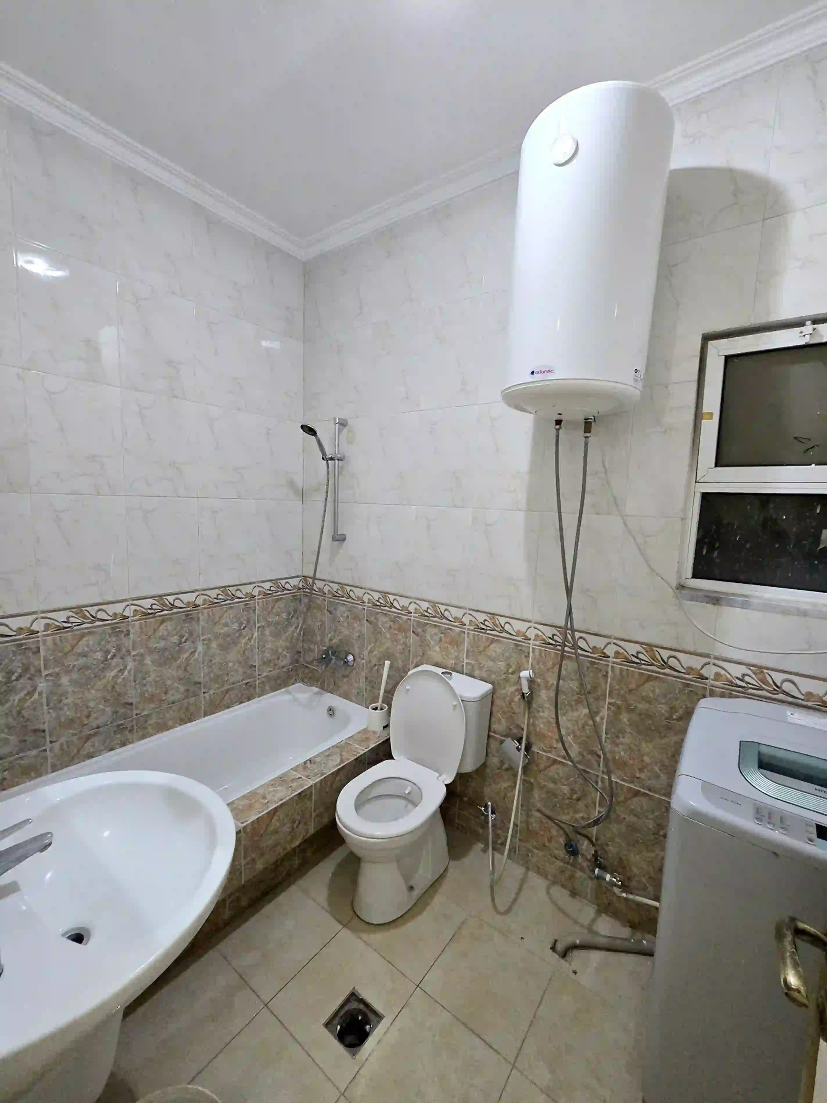 For sale Tla Al-Ali Apartment - Image 11