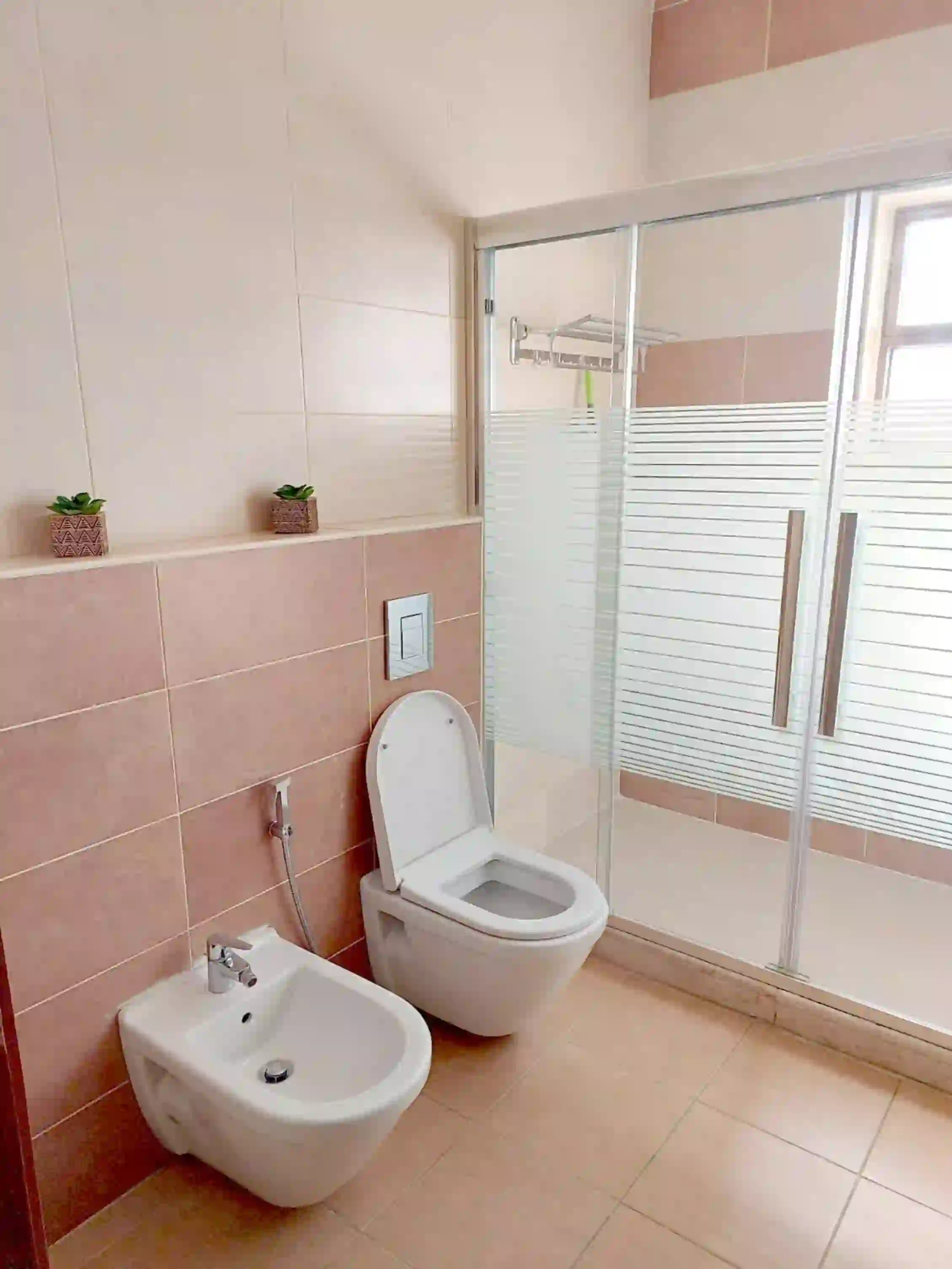For rent Swefieh Apartment - Image 12