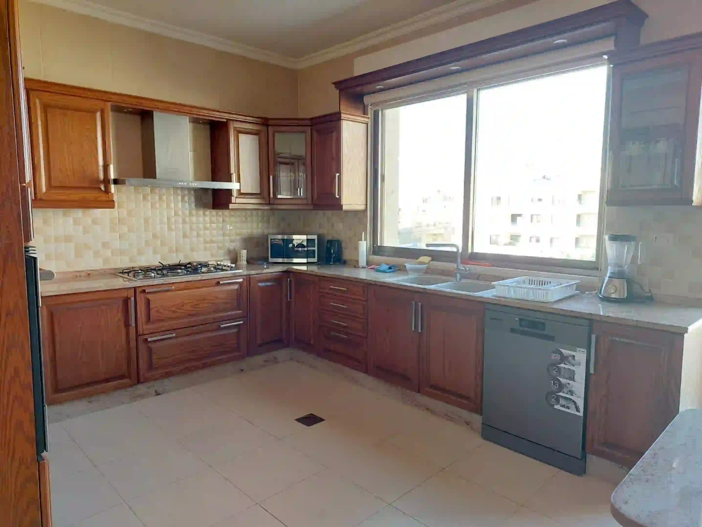 For rent Swefieh Apartment - Image 5