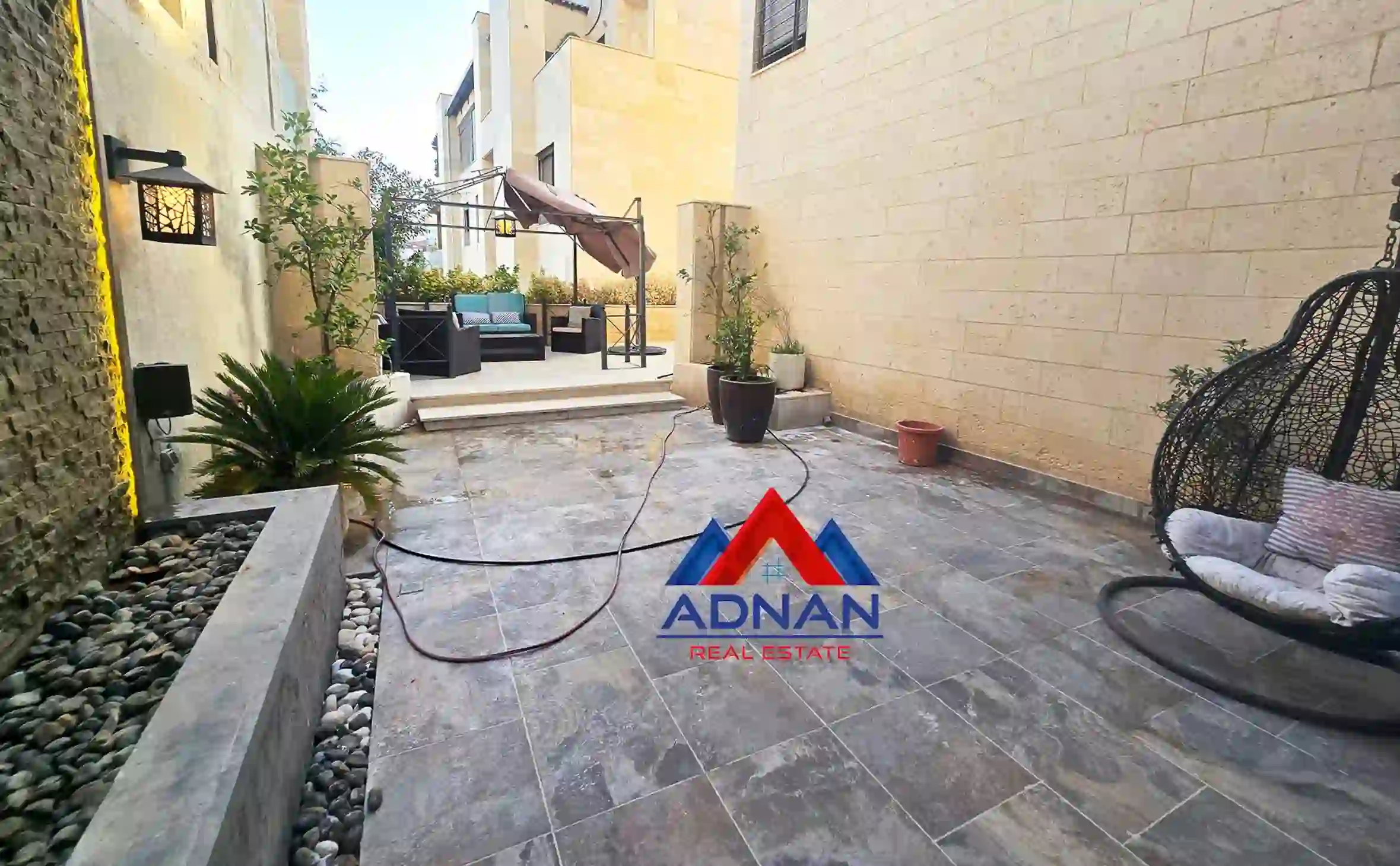 Dabouq Luxury Furnished Semi-Ground Floor 3-Bedroom 250 sqm Apartment with Garden Private Pool for Annual Rent 26,000 JD 3