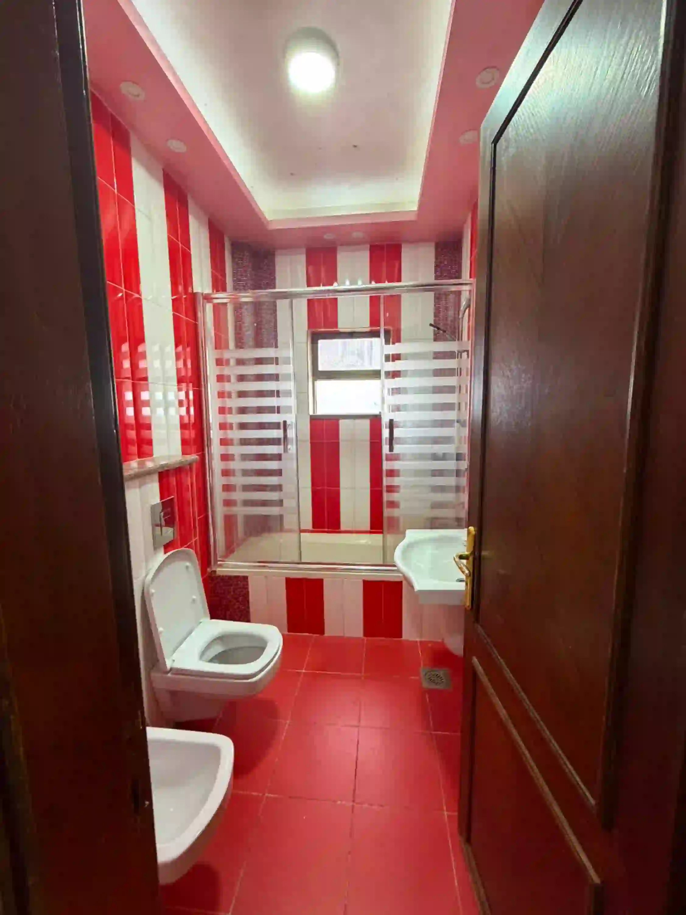 For rent Abdoun Apartment - Image 10